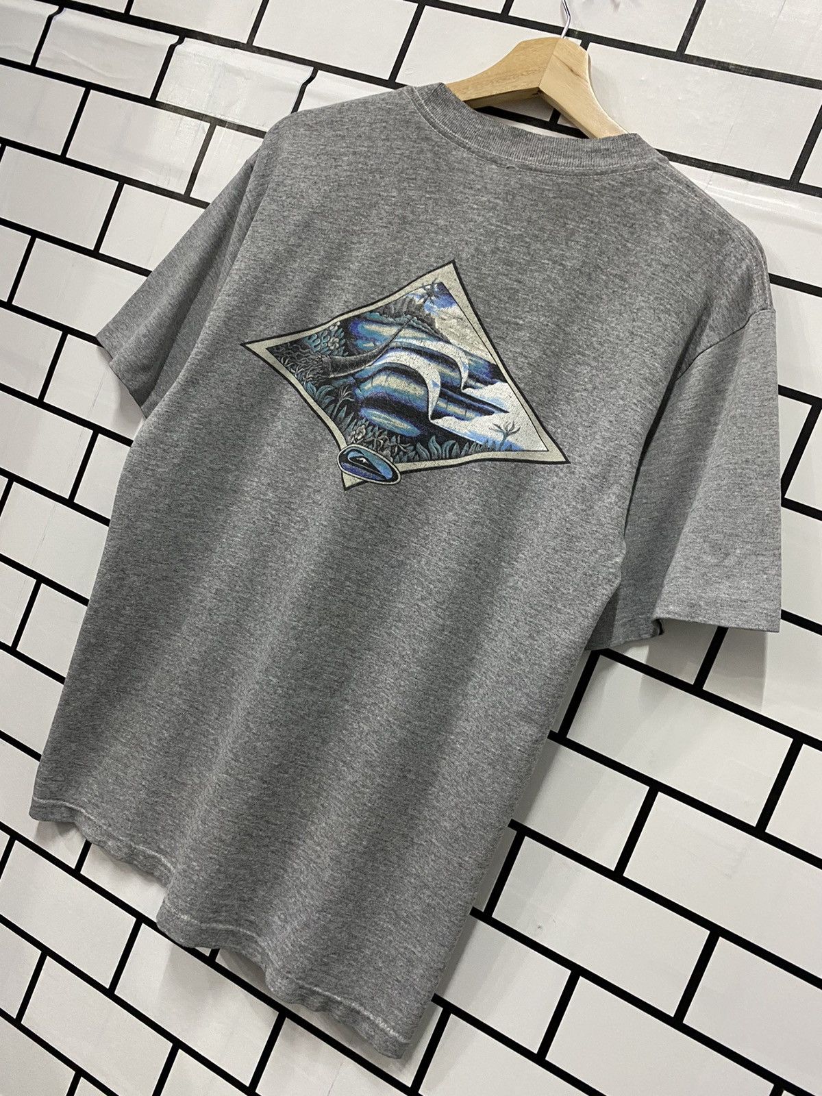 Quicksilver × Quiksilver × Vintage Vintage 90’s Quicksilver Back Hint Single Stitch Tshirt Size US M / EU 48-50 / 2 - 3 Thumbnail