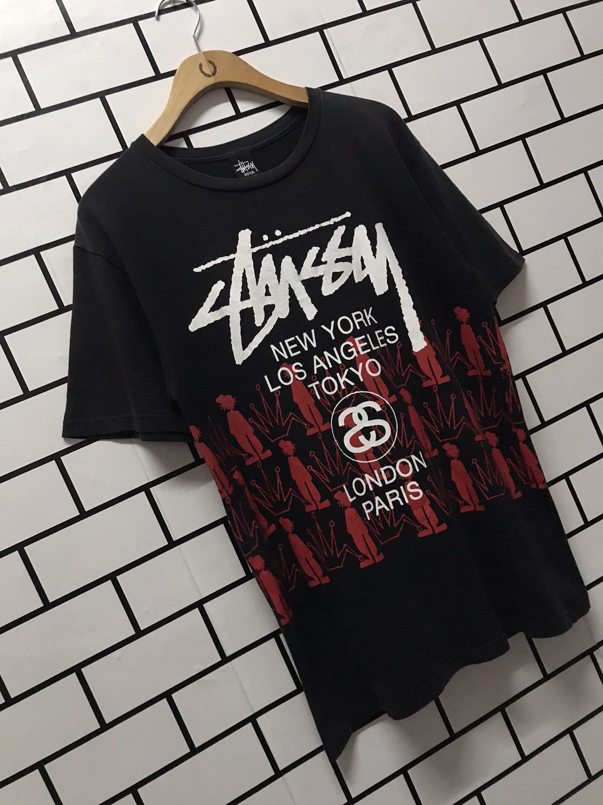 Stussy × Vintage Vintage Stussy tour all around crown print tee Size US M / EU 48-50 / 2 - 4 Thumbnail