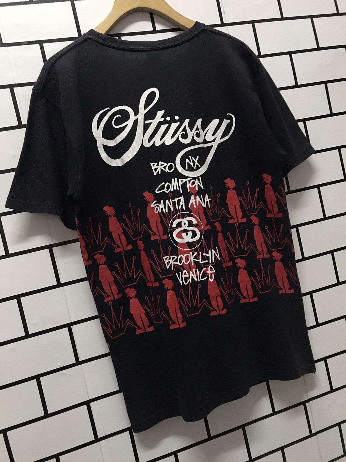 Stussy × Vintage Vintage Stussy tour all around crown print tee Size US M / EU 48-50 / 2 - 9 Thumbnail