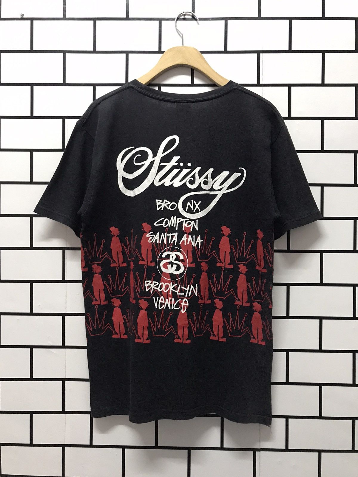 Stussy × Vintage Vintage Stussy tour all around crown print tee Size US M / EU 48-50 / 2 - 2 Thumbnail