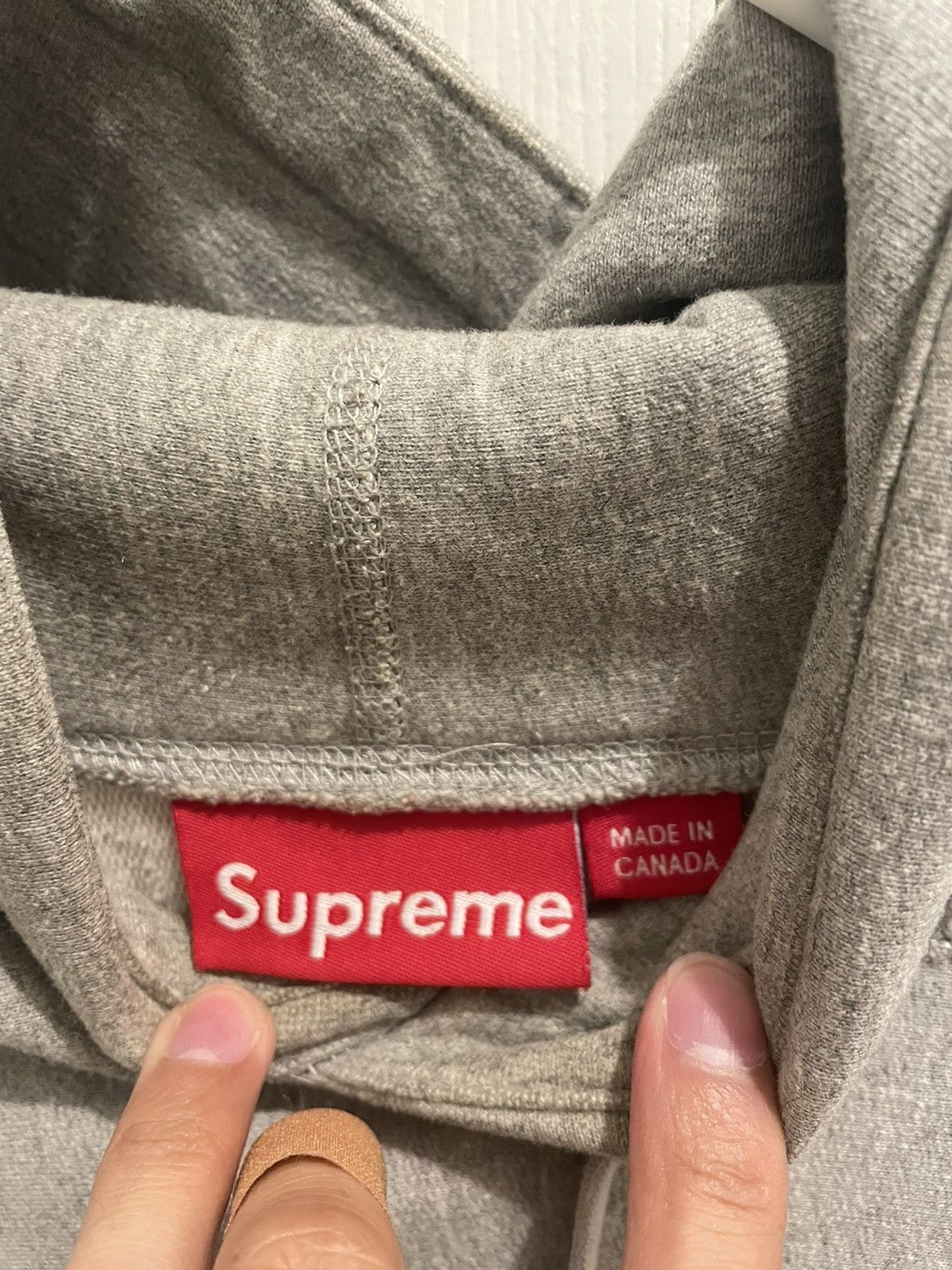 Supreme Supreme bling box logo 2013 size small grey Size US S / EU 44-46 / 1 - 4 Thumbnail