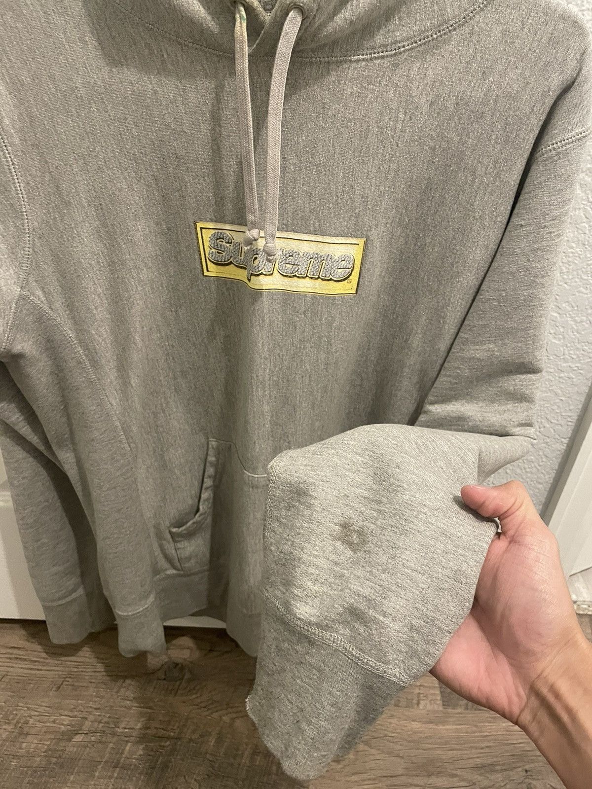 Supreme Supreme bling box logo 2013 size small grey Size US S / EU 44-46 / 1 - 5 Thumbnail