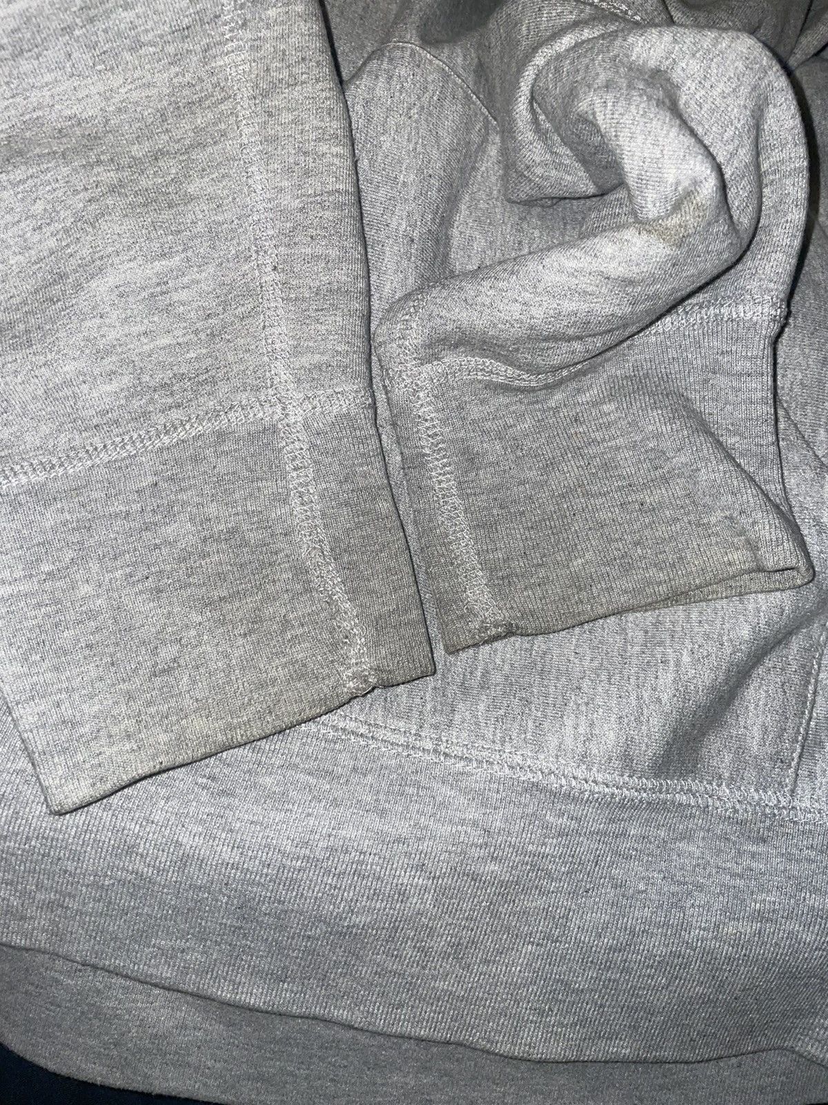 Supreme Supreme bling box logo 2013 size small grey Size US S / EU 44-46 / 1 - 10 Thumbnail