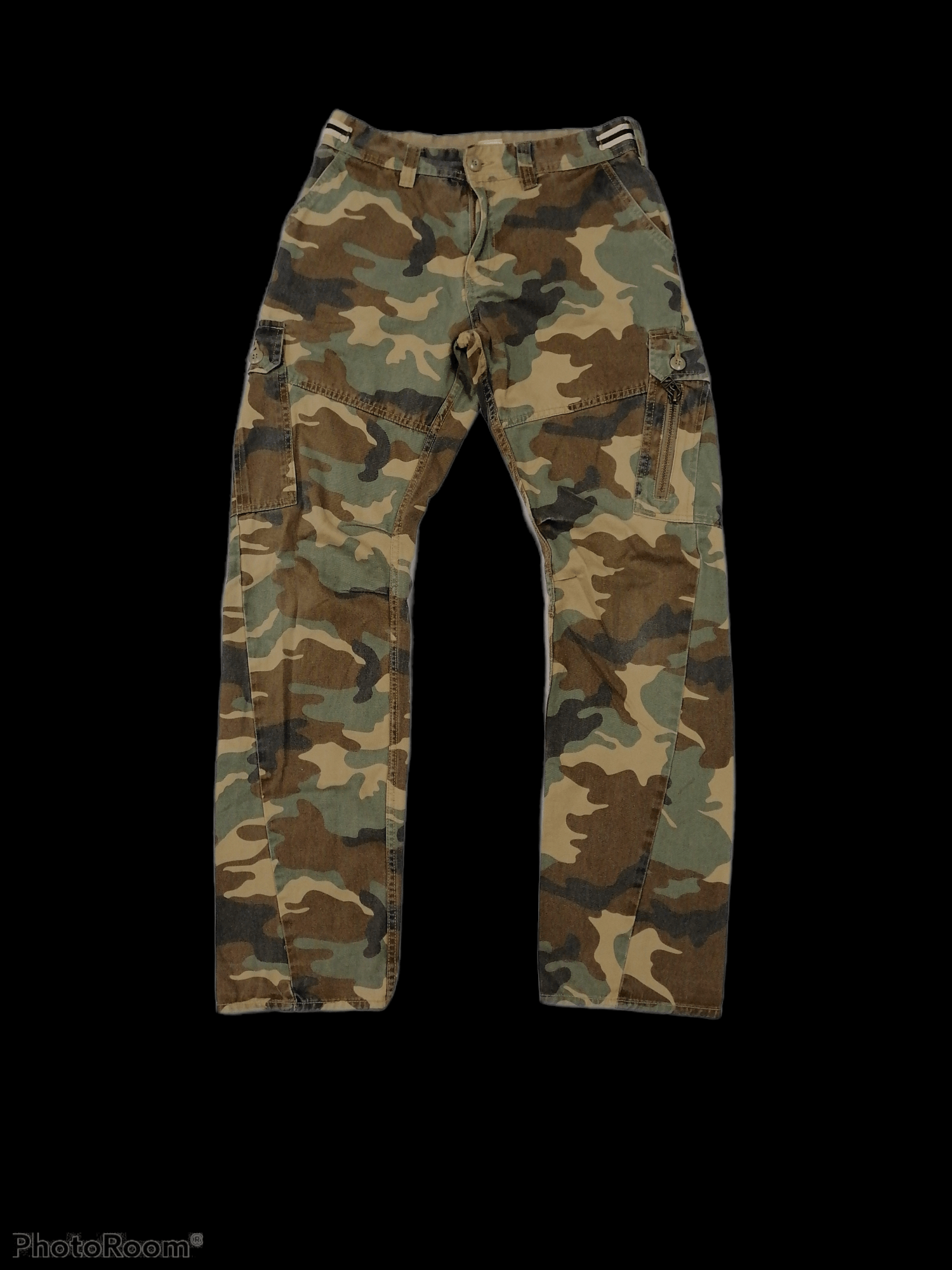 image of Archival Clothing Japan Brand Camo Twist Avail Jean Cargo 7 Pocket Pants, Men's (Size 29)