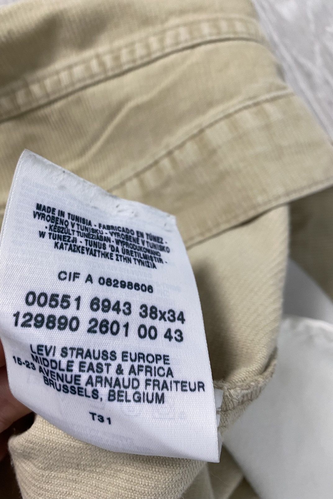 Levi's × Vintage Levi’s 551 vintage beige corduroy pants cords Size US 38 / EU 54 - 7 Thumbnail