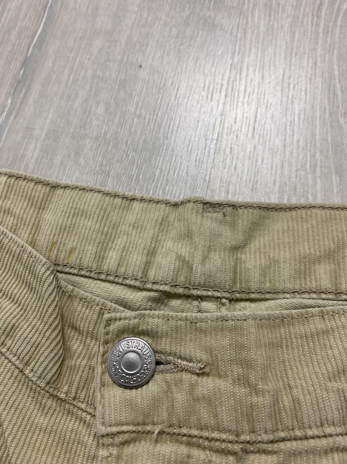 Levi's × Vintage Levi’s 551 vintage beige corduroy pants cords Size US 38 / EU 54 - 5 Thumbnail