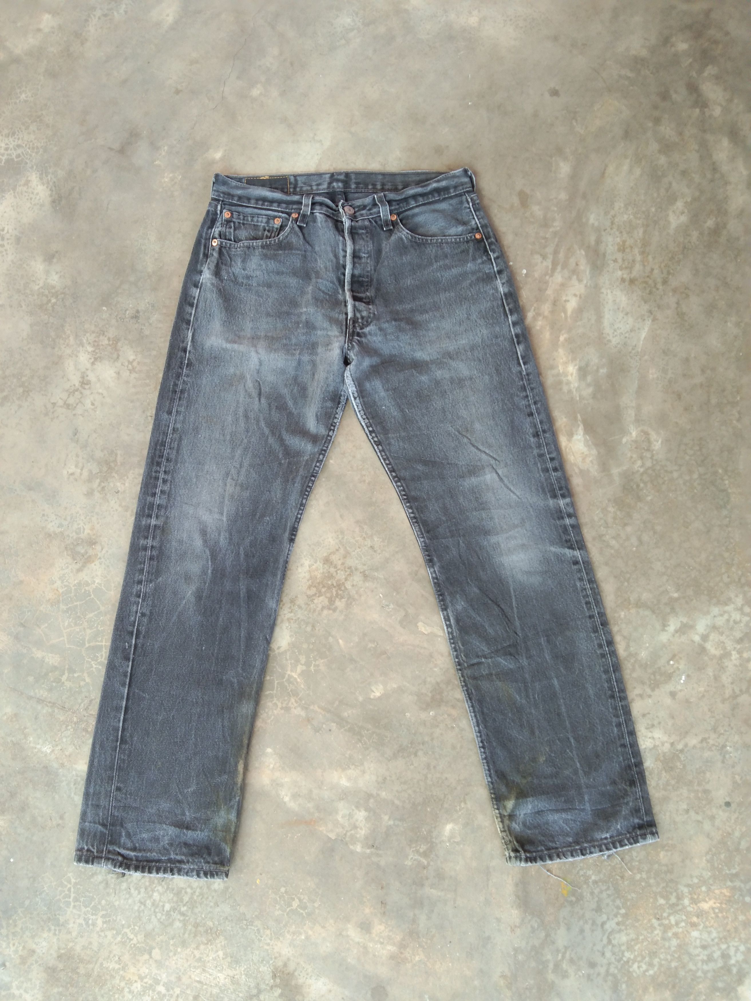 Levi's × Vintage 90s Vintage Levis 501 Made In USA Distressed Jeans 32x30 Size US 32 / EU 48 - 1 Thumbnail