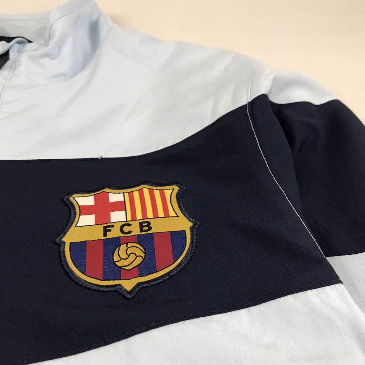 Nike × Vintage Vintage Nike Barcelona Football Club Light Jacket Size US S / EU 44-46 / 1 - 5 Thumbnail