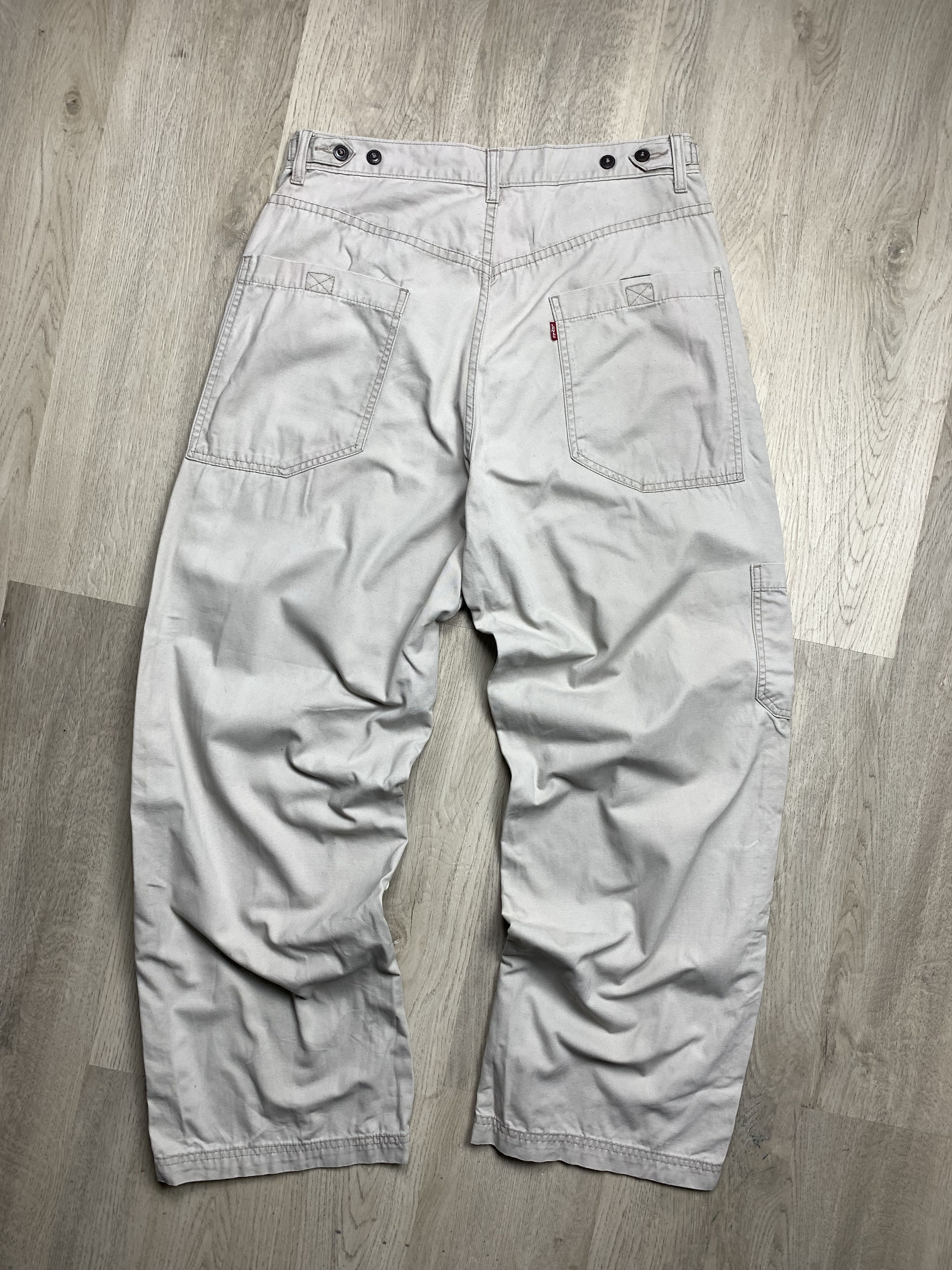 Levi's Levis Vintage Cargo Pants Loose Fit Size US 34 / EU 50 - 1 Thumbnail