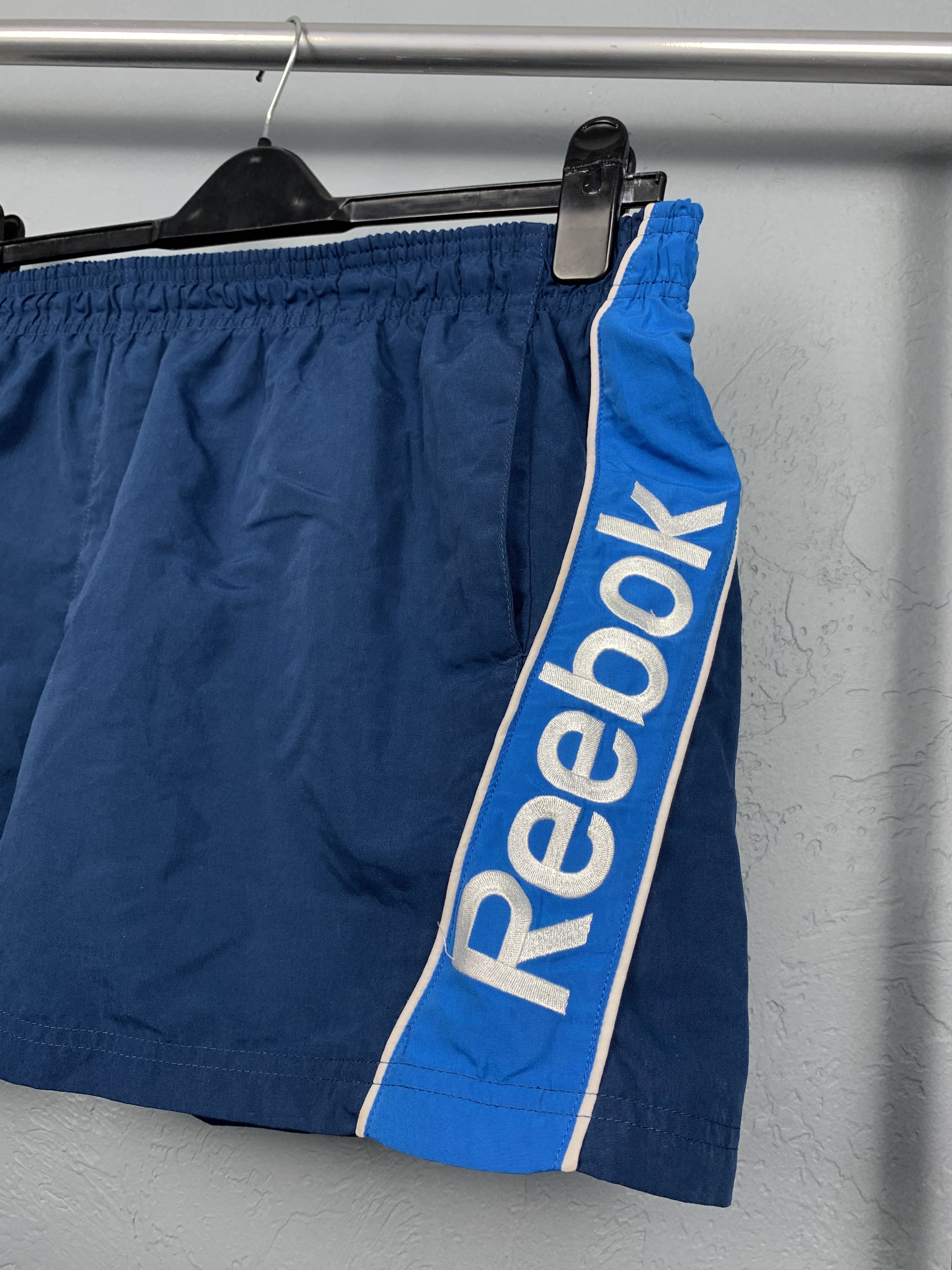 Reebok × Vintage Vintage Reebok Mens Shorts Size US 32 / EU 48 - 2 Thumbnail