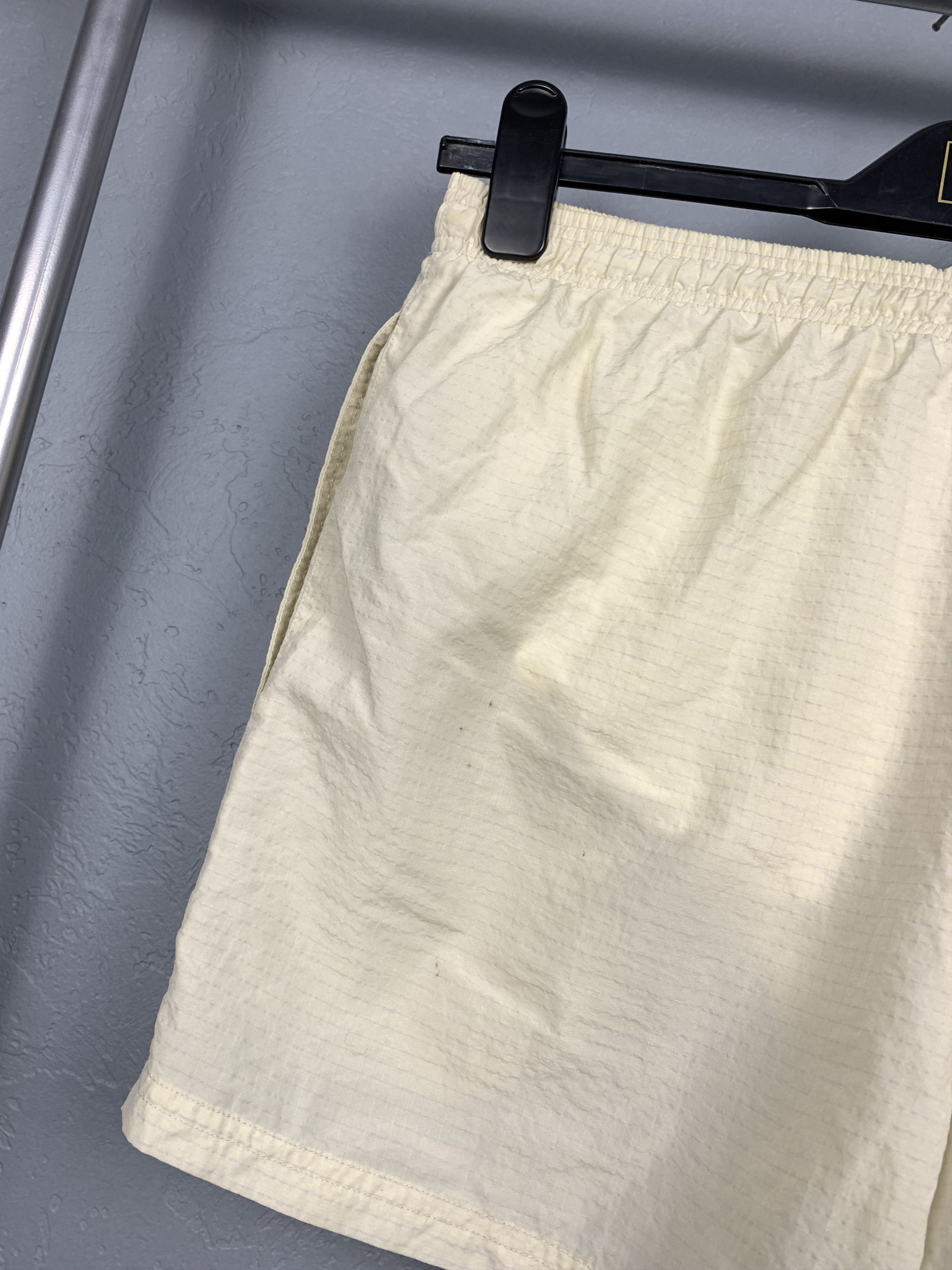 Adidas × Vintage Adidas Vintage Mens Nylon Swimming Shorts Size US 30 / EU 46 - 8 Thumbnail