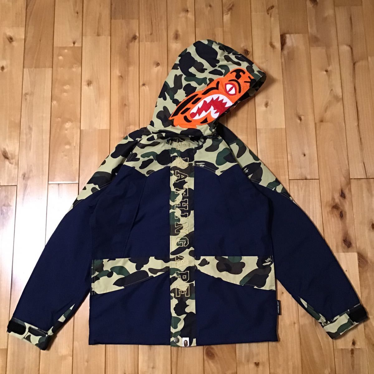 BAPE 1st camo yellow navy Tiger snowboard jacket Outerwear