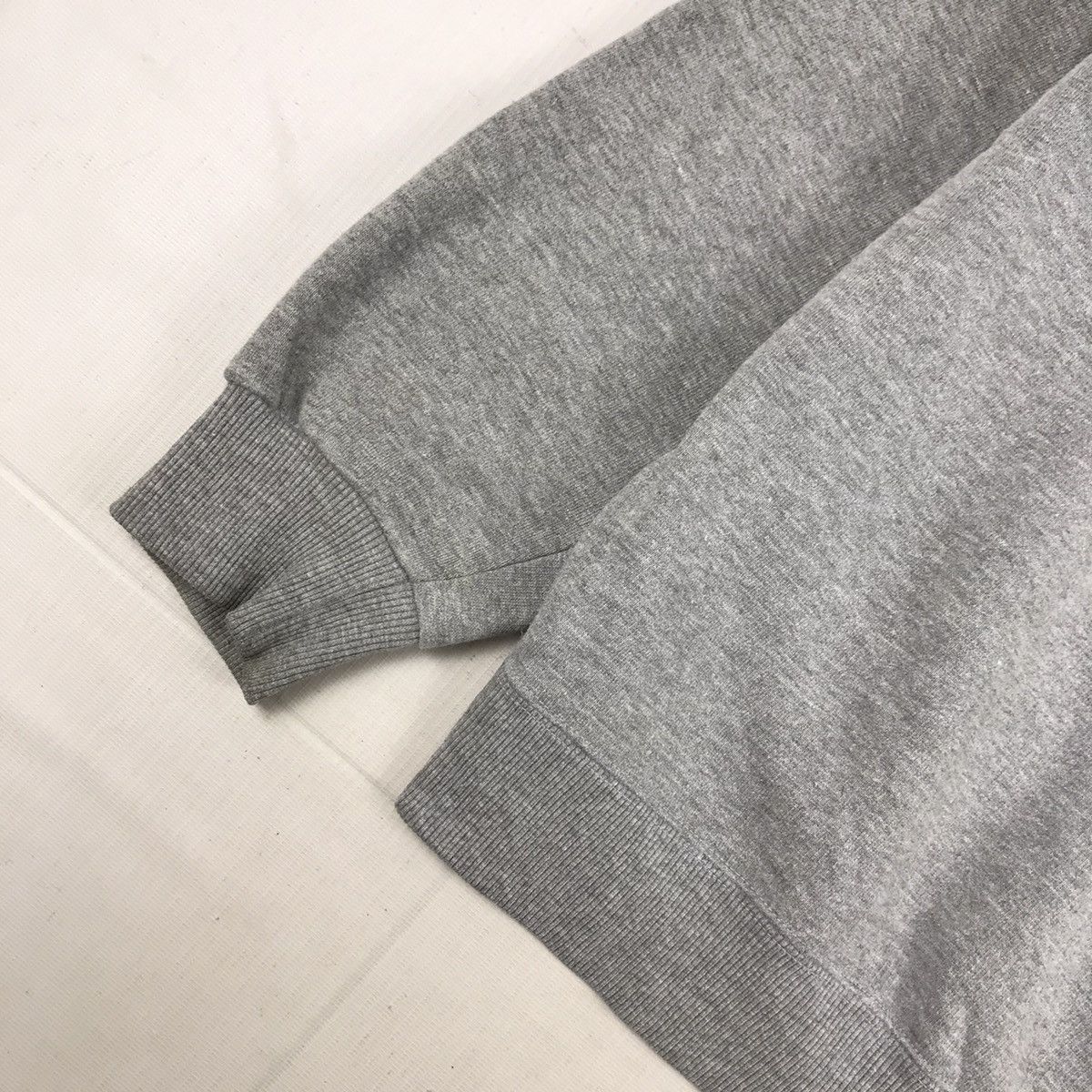 Stussy Vintage Stussy 8 Ball Sweatshirt Size US L / EU 52-54 / 3 - 7 Thumbnail