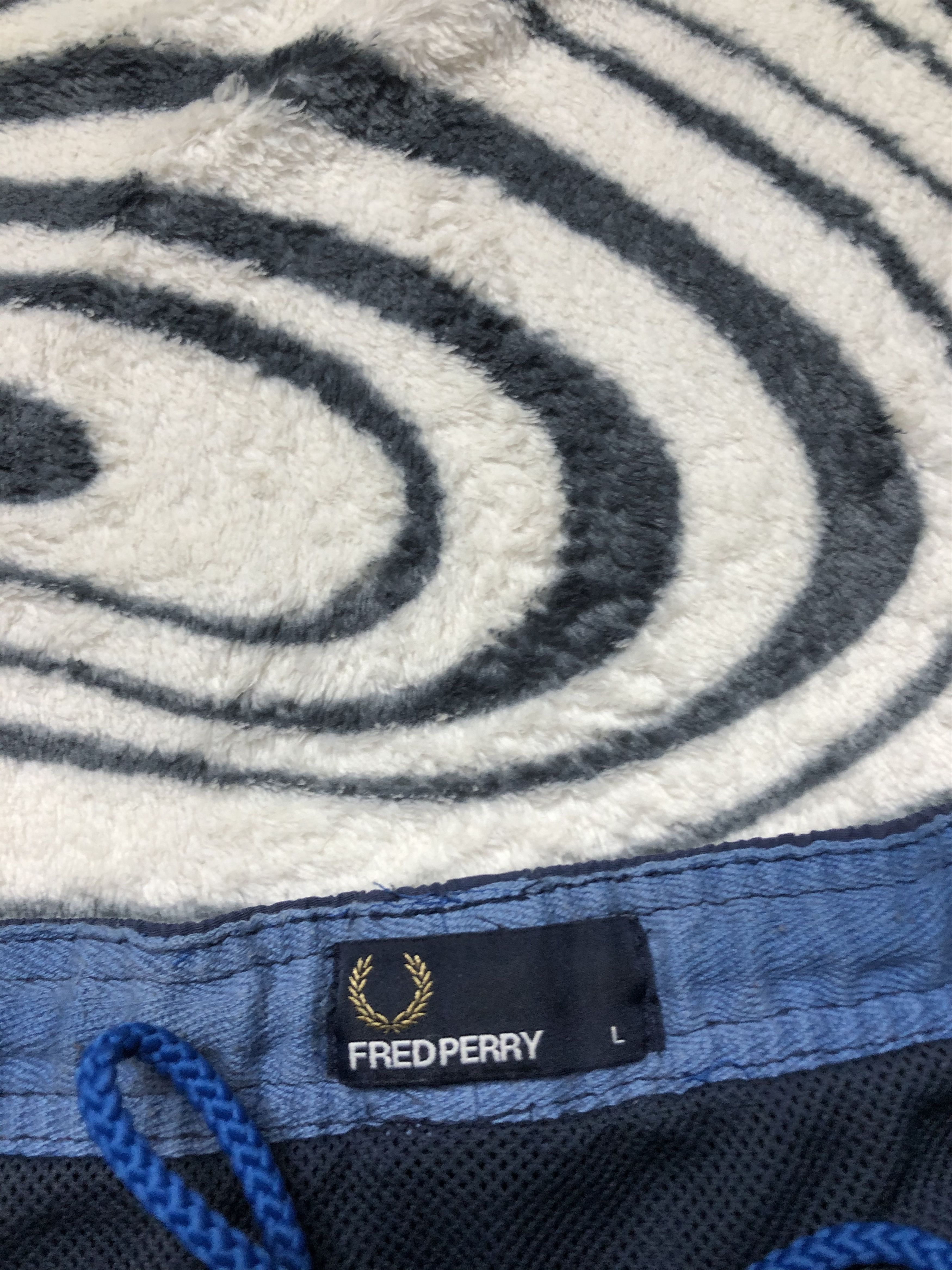 Fred Perry × Vintage Vintage Fred Perry Mens Nylon Shorts Size US 34 / EU 50 - 3 Thumbnail