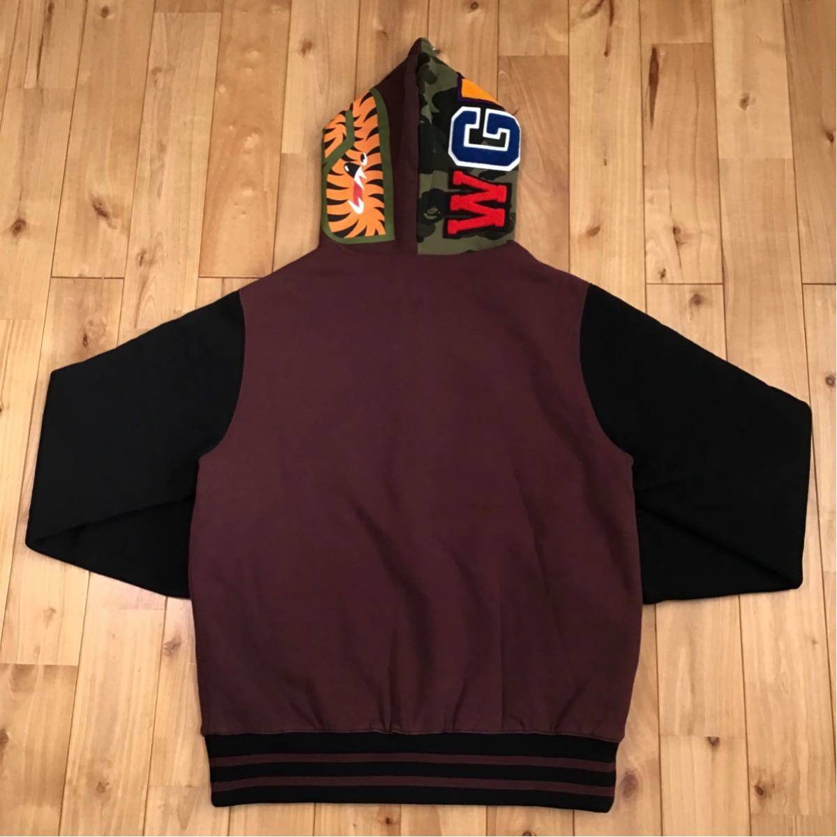 Bape BAPE shark full zip hoodie jacket Burgundy × 1st camo green Size US S / EU 44-46 / 1 - 6 Thumbnail