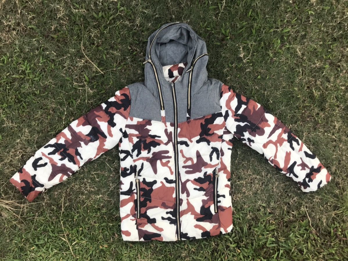 Japanese Brand Camo puffer zipper jacket hidden hoodie Size US M / EU 48-50 / 2 - 1 Thumbnail