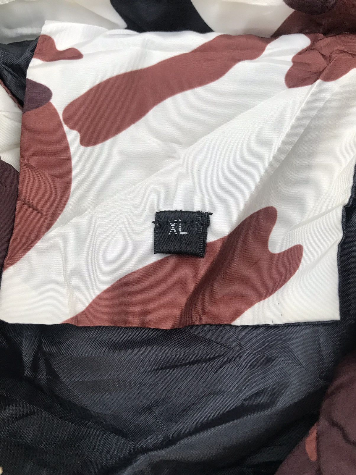 Japanese Brand Camo puffer zipper jacket hidden hoodie Size US M / EU 48-50 / 2 - 3 Thumbnail