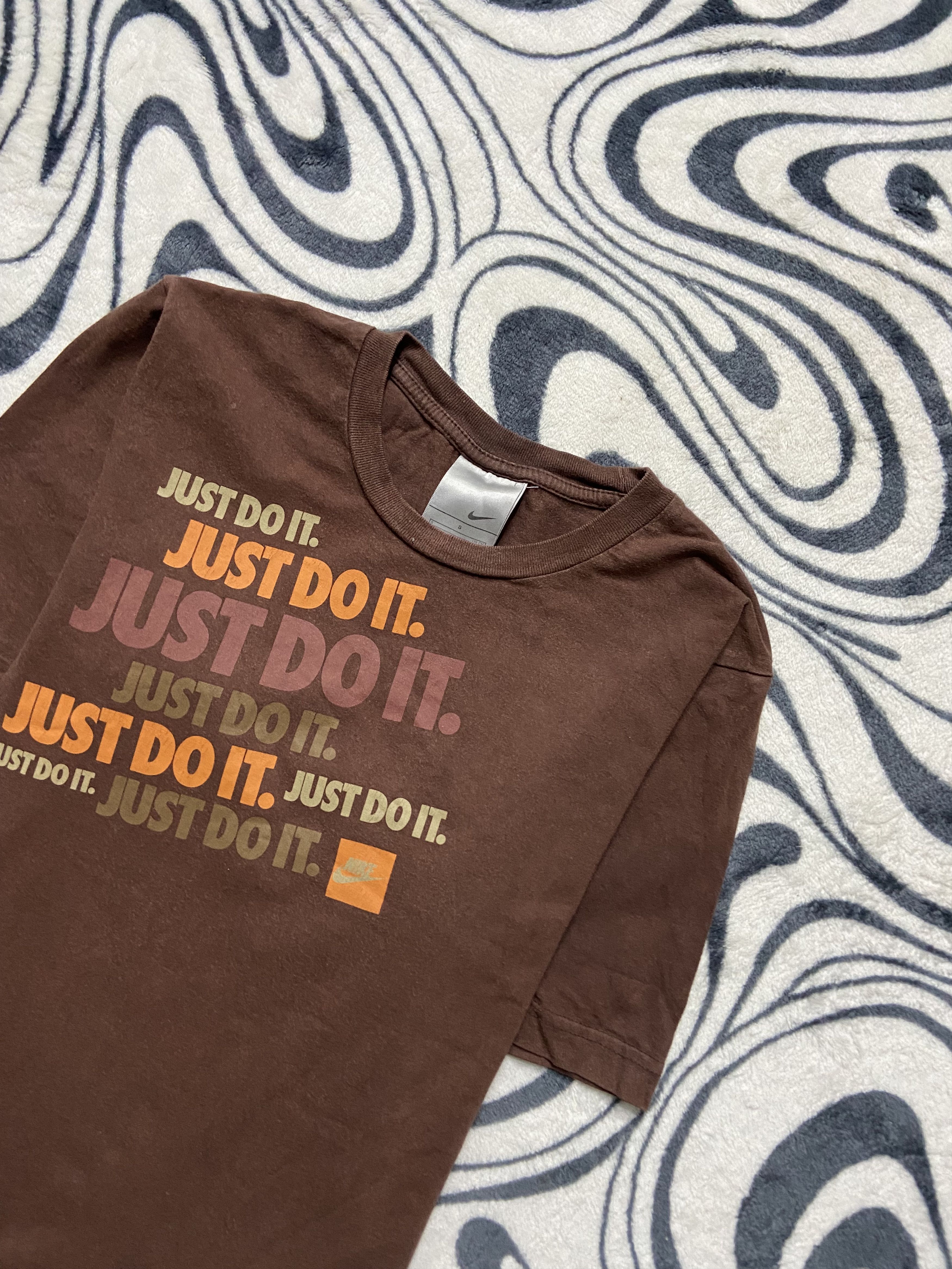 Nike Vintage Nike Mens T-Shirt Size US M / EU 48-50 / 2 - 2 Thumbnail