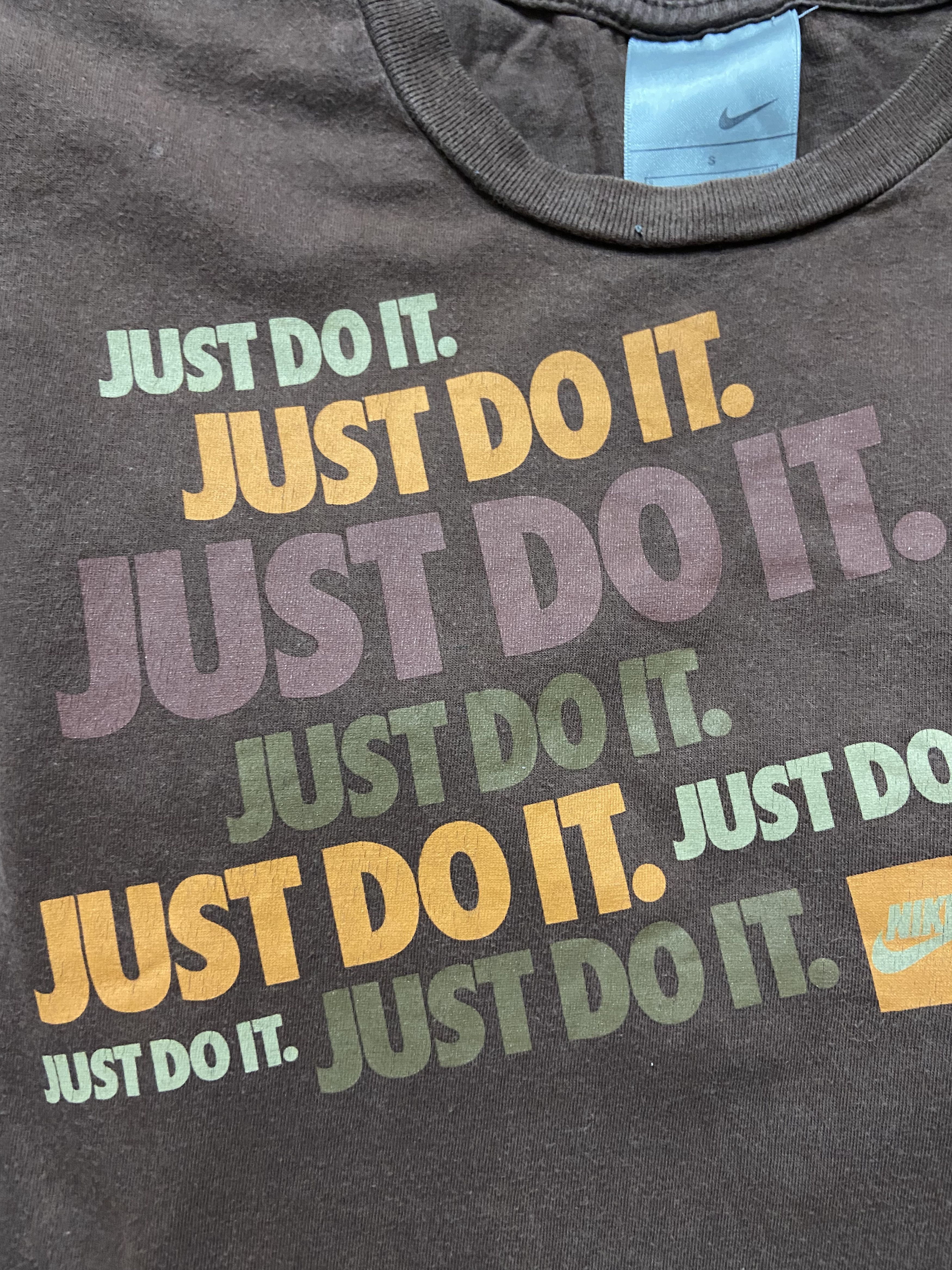 Nike Vintage Nike Mens T-Shirt Size US M / EU 48-50 / 2 - 3 Thumbnail