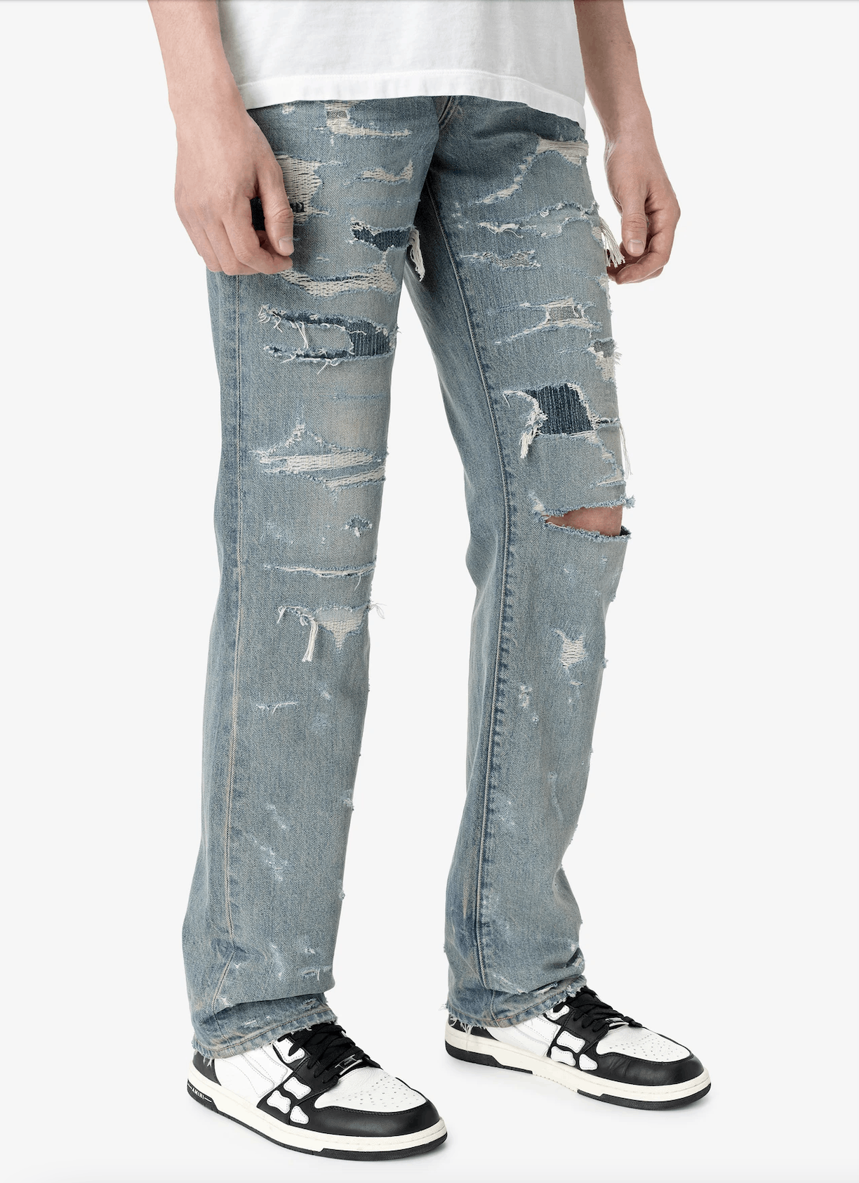 Amiri $1290 Amiri BRUISE RELAXED JEAN ORIGINAL INDIGO size 30 Size US 30 / EU 46 - 3 Thumbnail