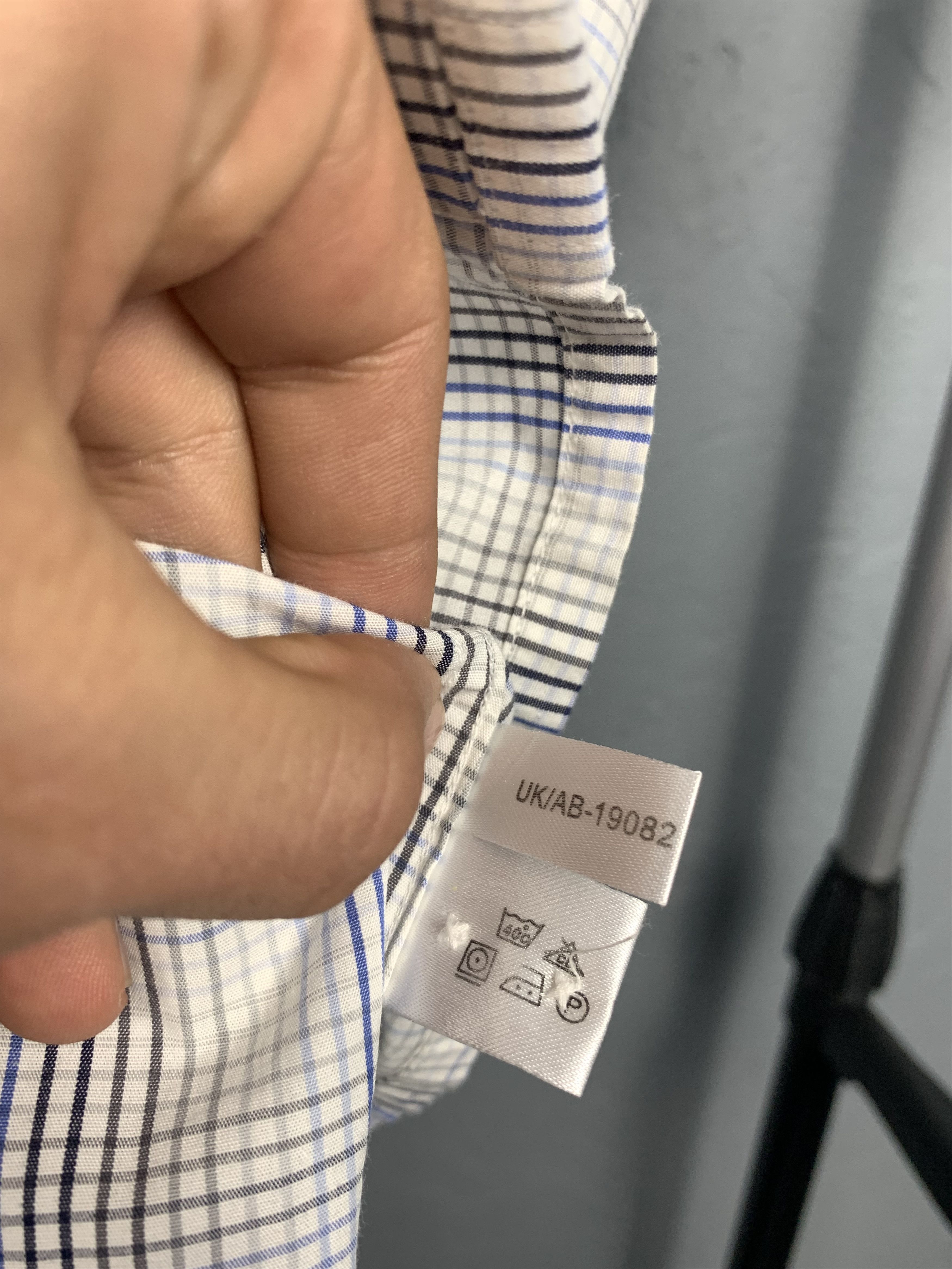 Yves Saint Laurent Yves Saint Laurent YSL mens short sleeve shirt Size US M / EU 48-50 / 2 - 4 Thumbnail