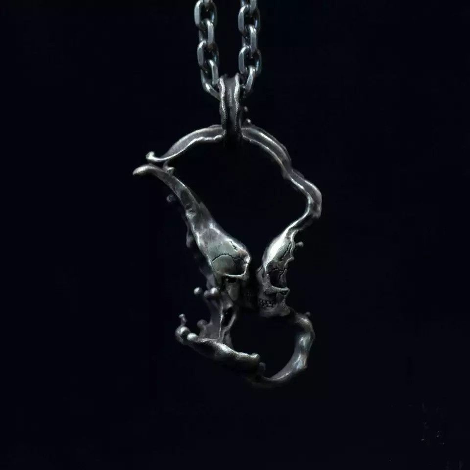 Jewelry Vintage Punk Skull Necklace Size ONE SIZE - 3 Thumbnail