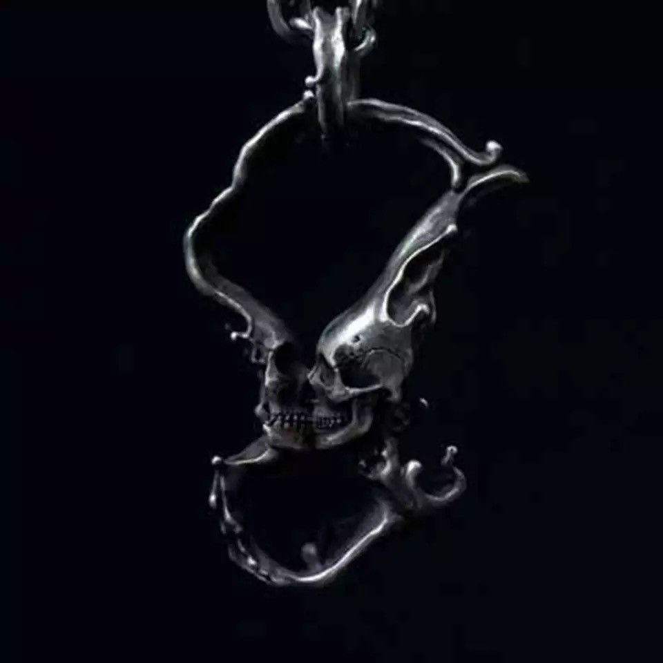 Jewelry Vintage Punk Skull Necklace Size ONE SIZE - 2 Thumbnail