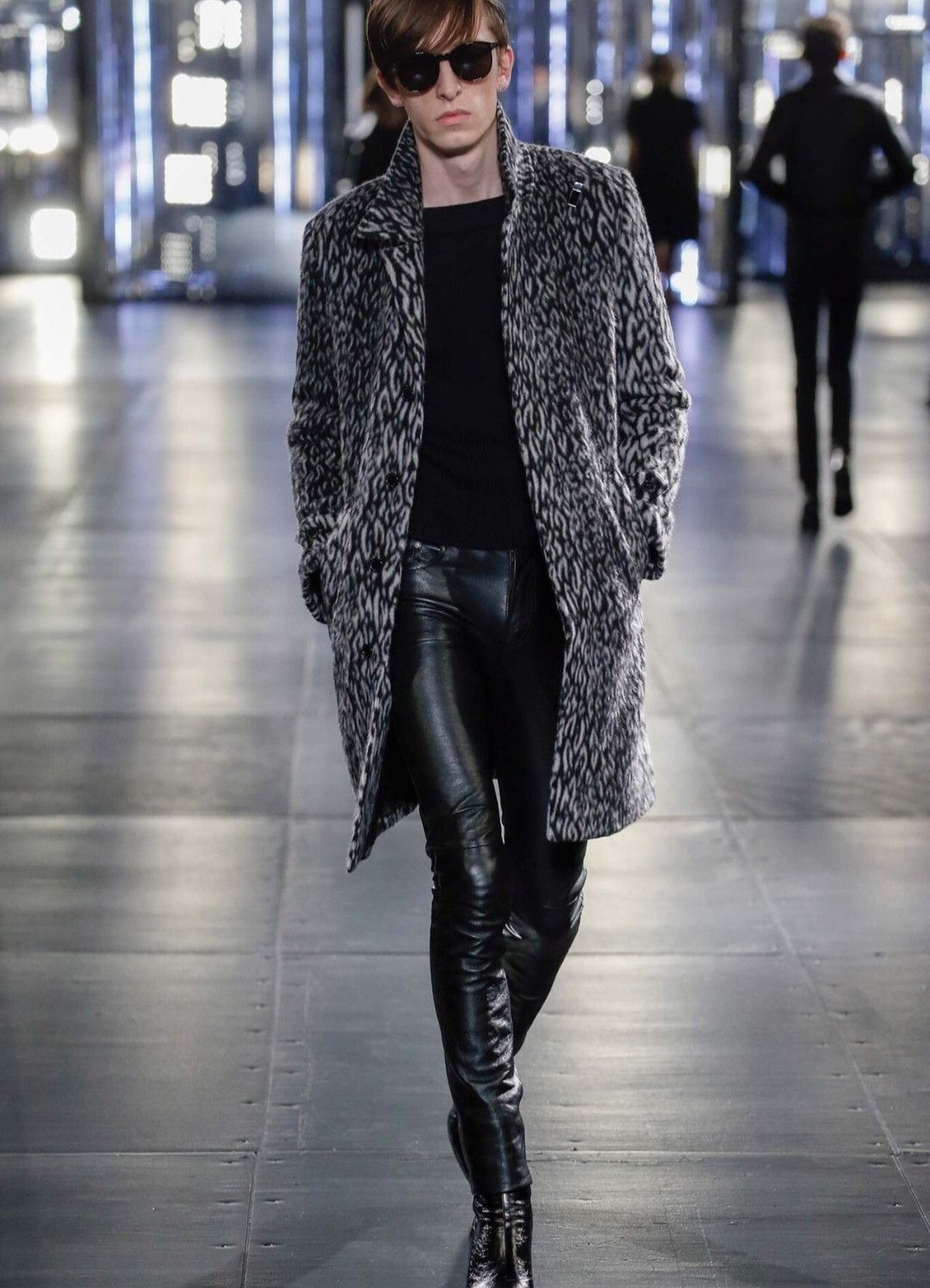 Saint Laurent Paris Saint Laurent Cashmere coat Size US M / EU 48-50 / 2 - 5 Thumbnail