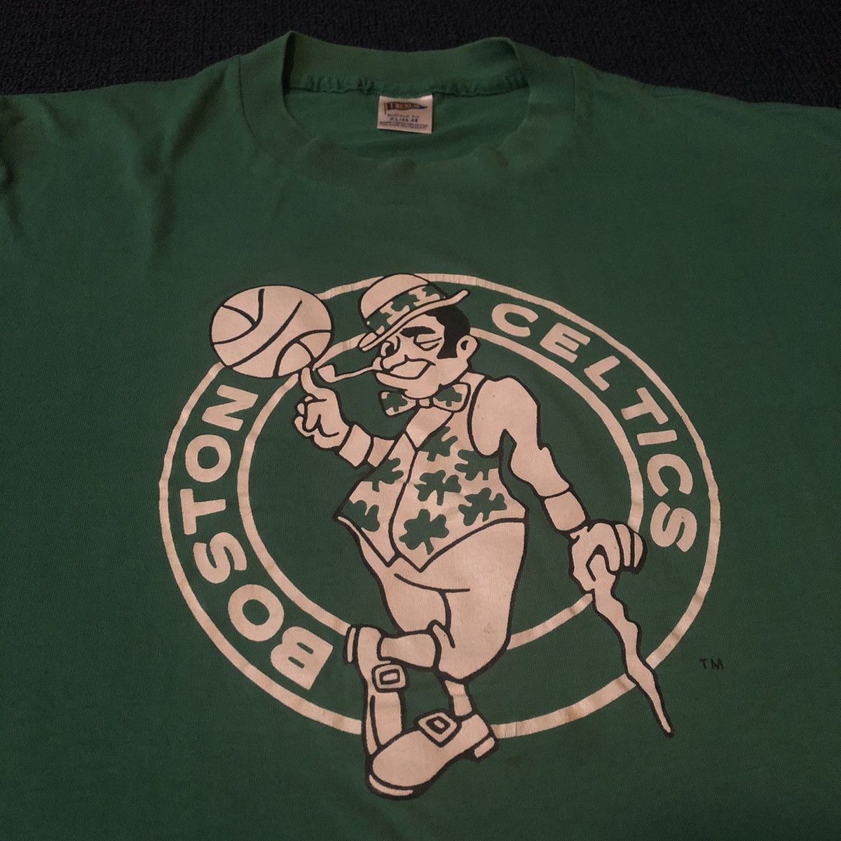 NBA Vintage 80s NBA Boston Celtics Lucky The Leprechaun Logo Tee Size US XL / EU 56 / 4 - 3 Thumbnail