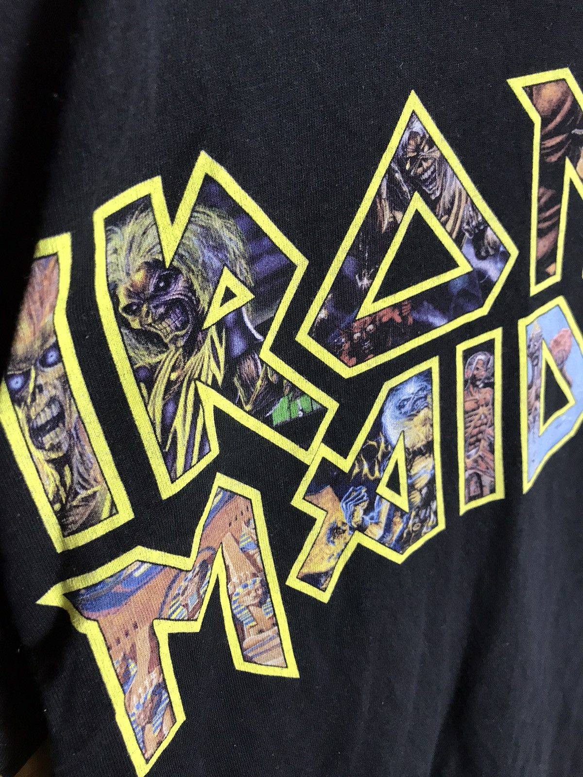Vintage Iron Maiden band t-shirt Size US M / EU 48-50 / 2 - 3 Thumbnail