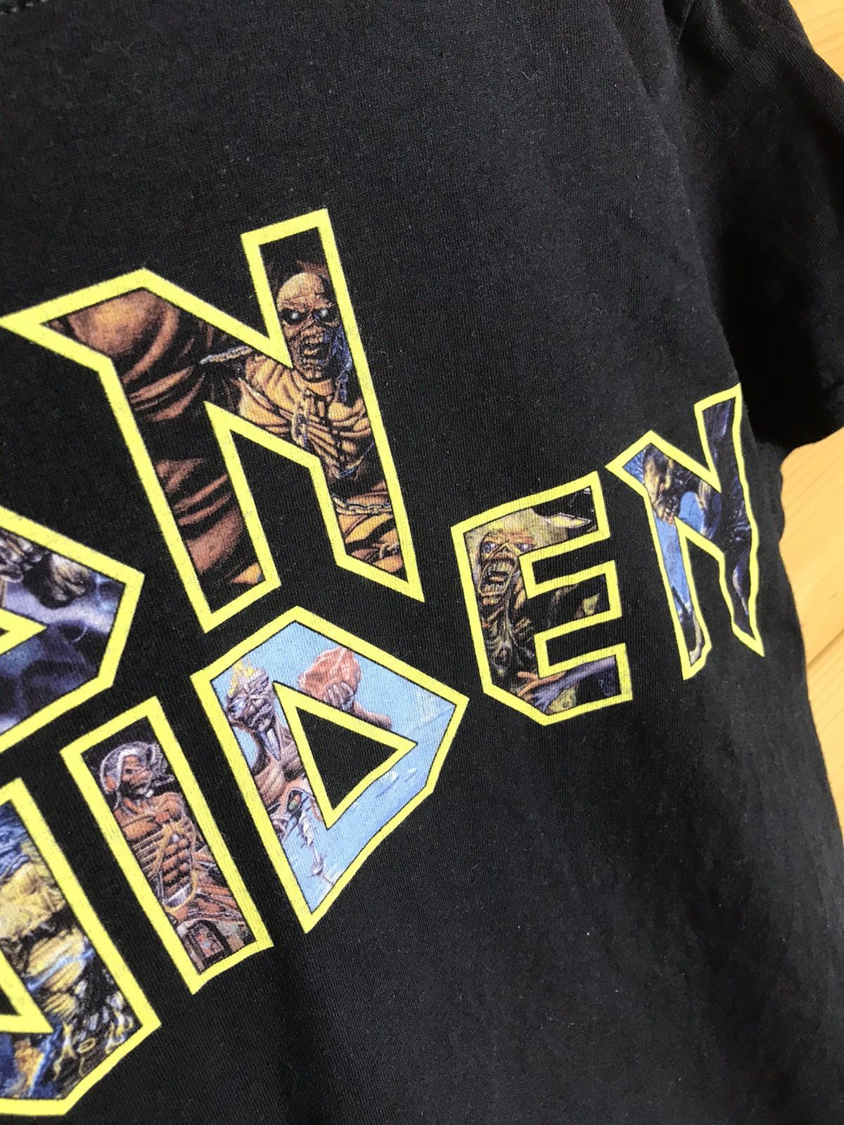 Vintage Iron Maiden band t-shirt Size US M / EU 48-50 / 2 - 4 Thumbnail