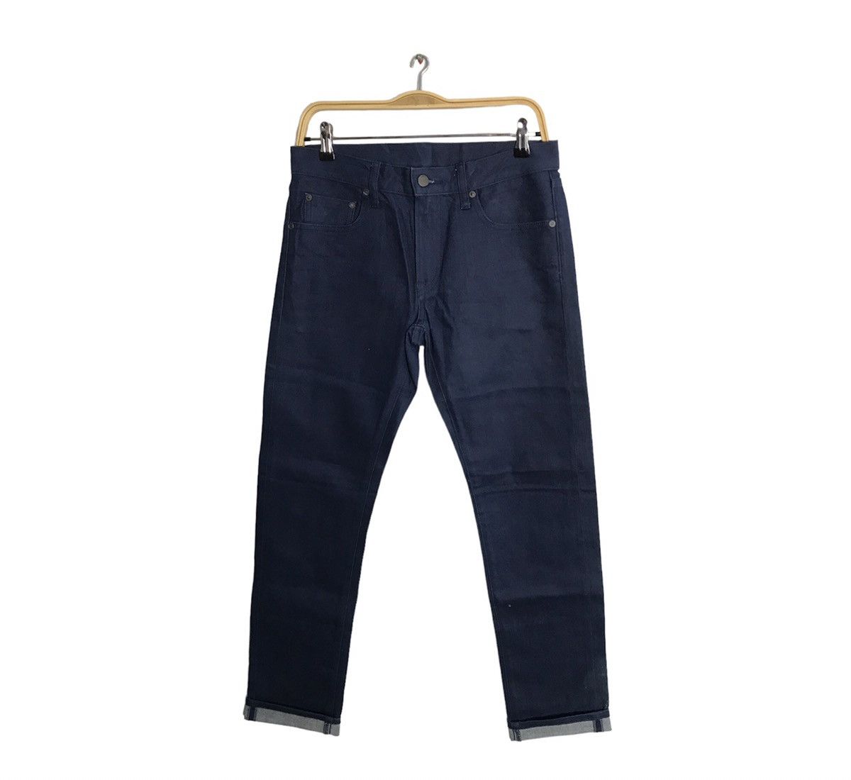 Japanese Brand × Jean Uniqlo Unisex Denim Jeans Pants Straight Cut Fits Size 30 Size US 30 / EU 46 - 1 Thumbnail