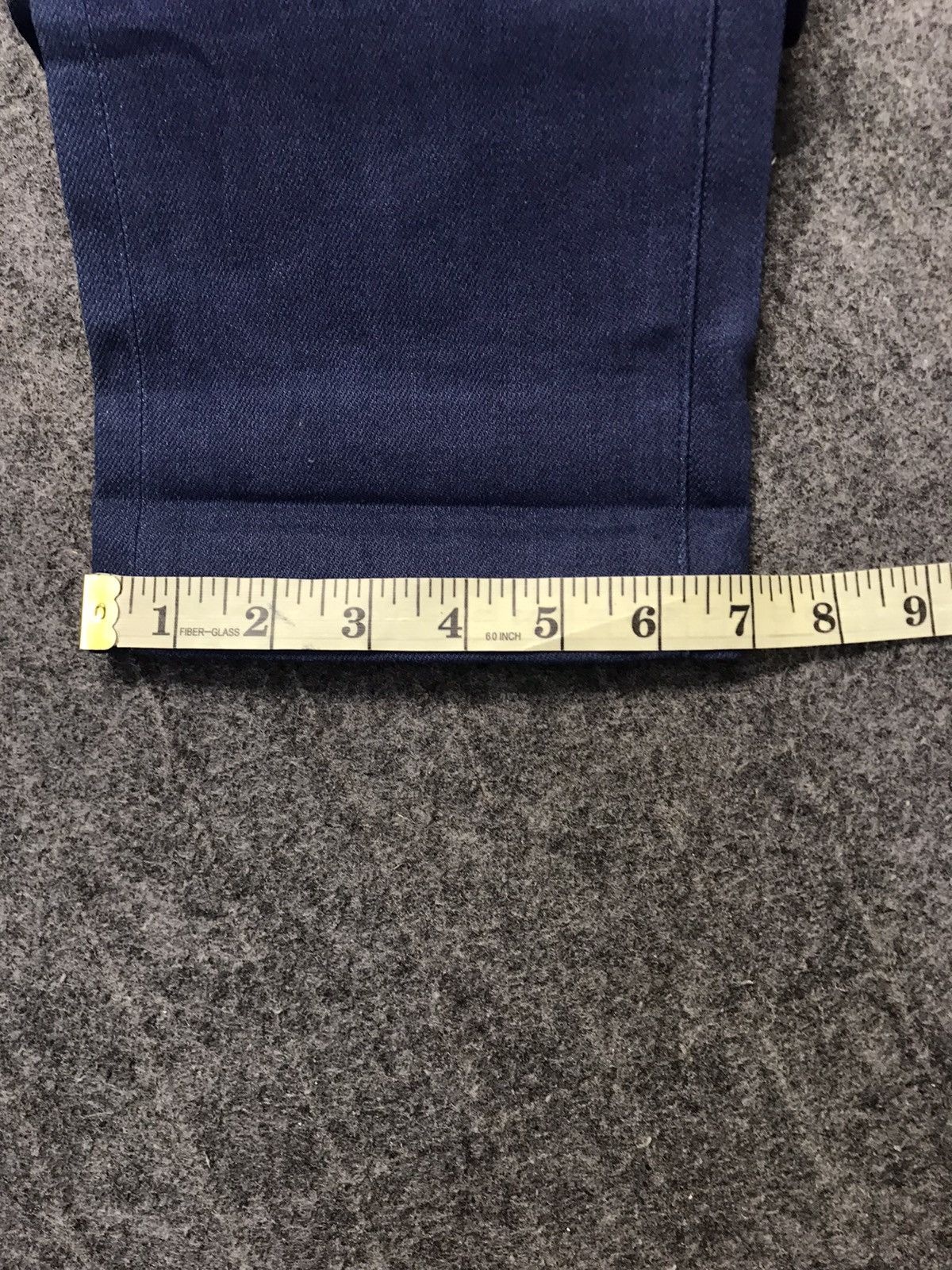 Japanese Brand × Jean Uniqlo Unisex Denim Jeans Pants Straight Cut Fits Size 30 Size US 30 / EU 46 - 12 Thumbnail