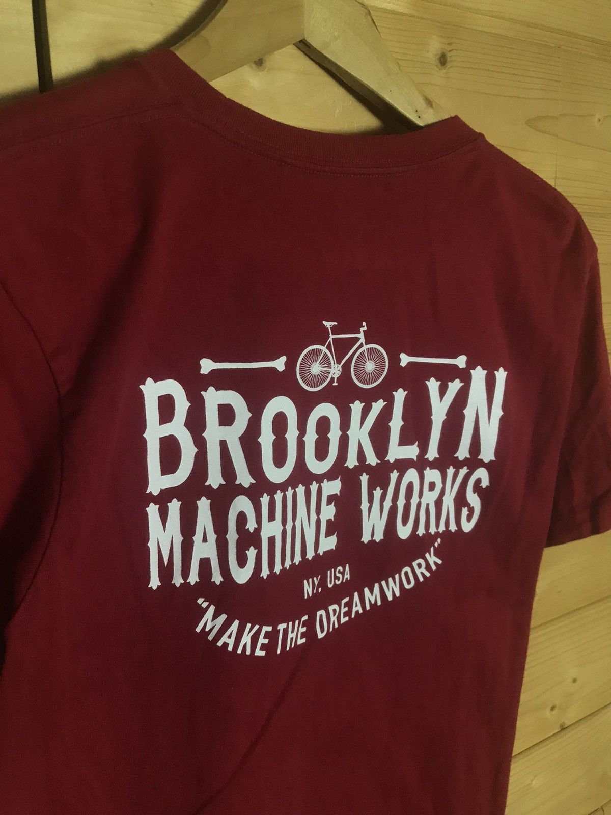 Uniqlo Brooklyn Machine Works X Uniqlo t-shirt Size US S / EU 44-46 / 1 - 3 Thumbnail