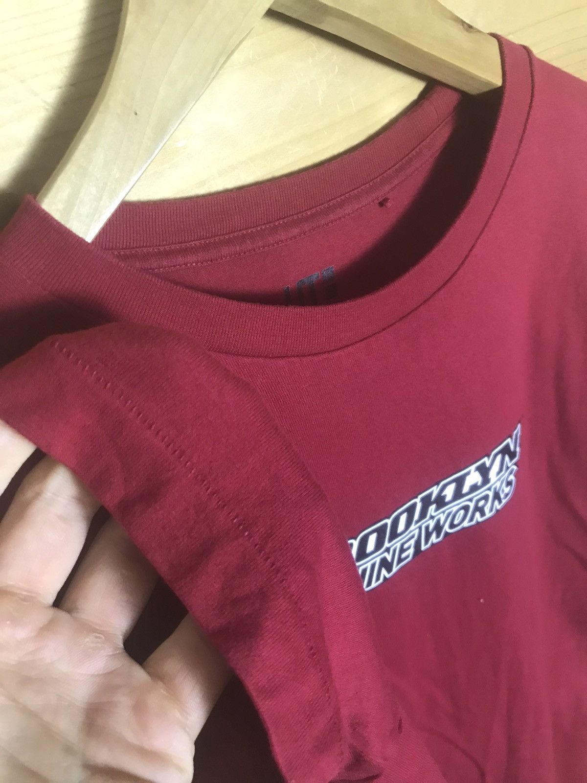 Uniqlo Brooklyn Machine Works X Uniqlo t-shirt Size US S / EU 44-46 / 1 - 8 Thumbnail