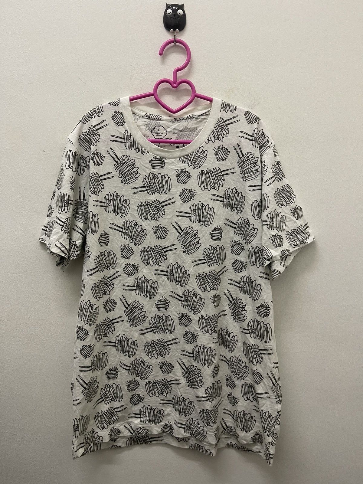 image of Kaws x Peanuts X Uniqlo Full All Over Print Tee in Black/White, Men's (Size Large)