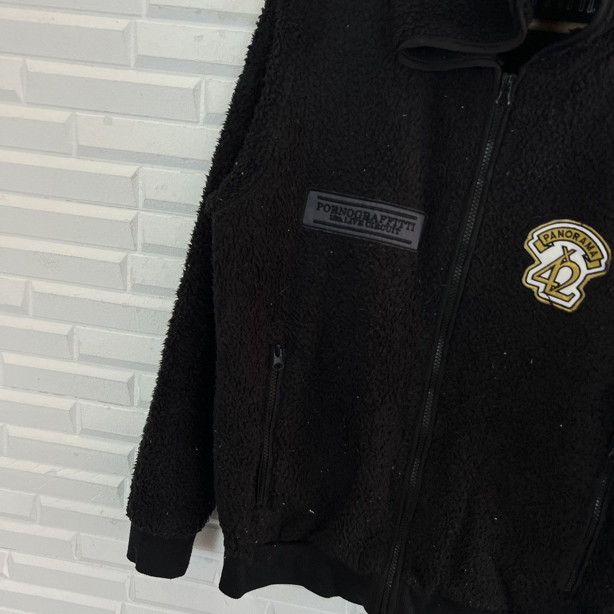 Japanese Brand RARE FLEECE HOODIE JACKET PORNO GRAFFITTI BIG LOGO Size US M / EU 48-50 / 2 - 4 Thumbnail