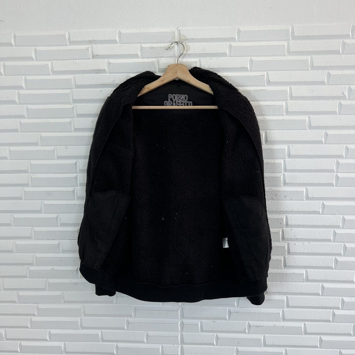 Japanese Brand RARE FLEECE HOODIE JACKET PORNO GRAFFITTI BIG LOGO Size US M / EU 48-50 / 2 - 9 Thumbnail