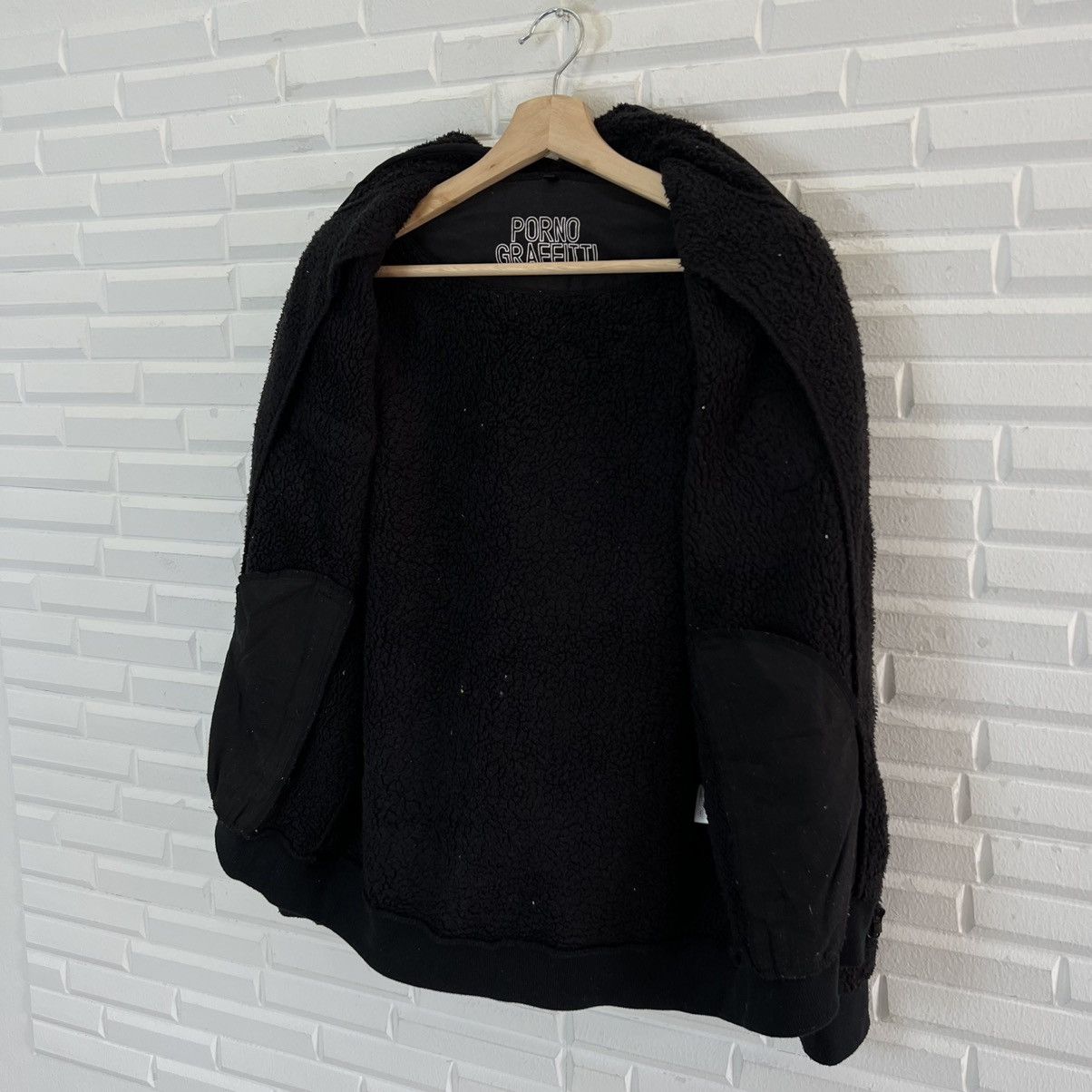 Japanese Brand RARE FLEECE HOODIE JACKET PORNO GRAFFITTI BIG LOGO Size US M / EU 48-50 / 2 - 10 Thumbnail