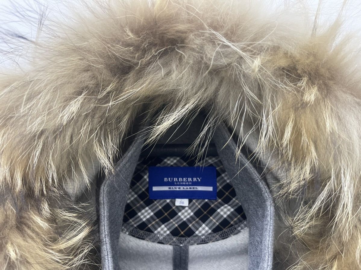 Burberry Rare Vintage BURBERRY London Blue Label Fur Hooded Ponchos Size US M / EU 48-50 / 2 - 7 Thumbnail