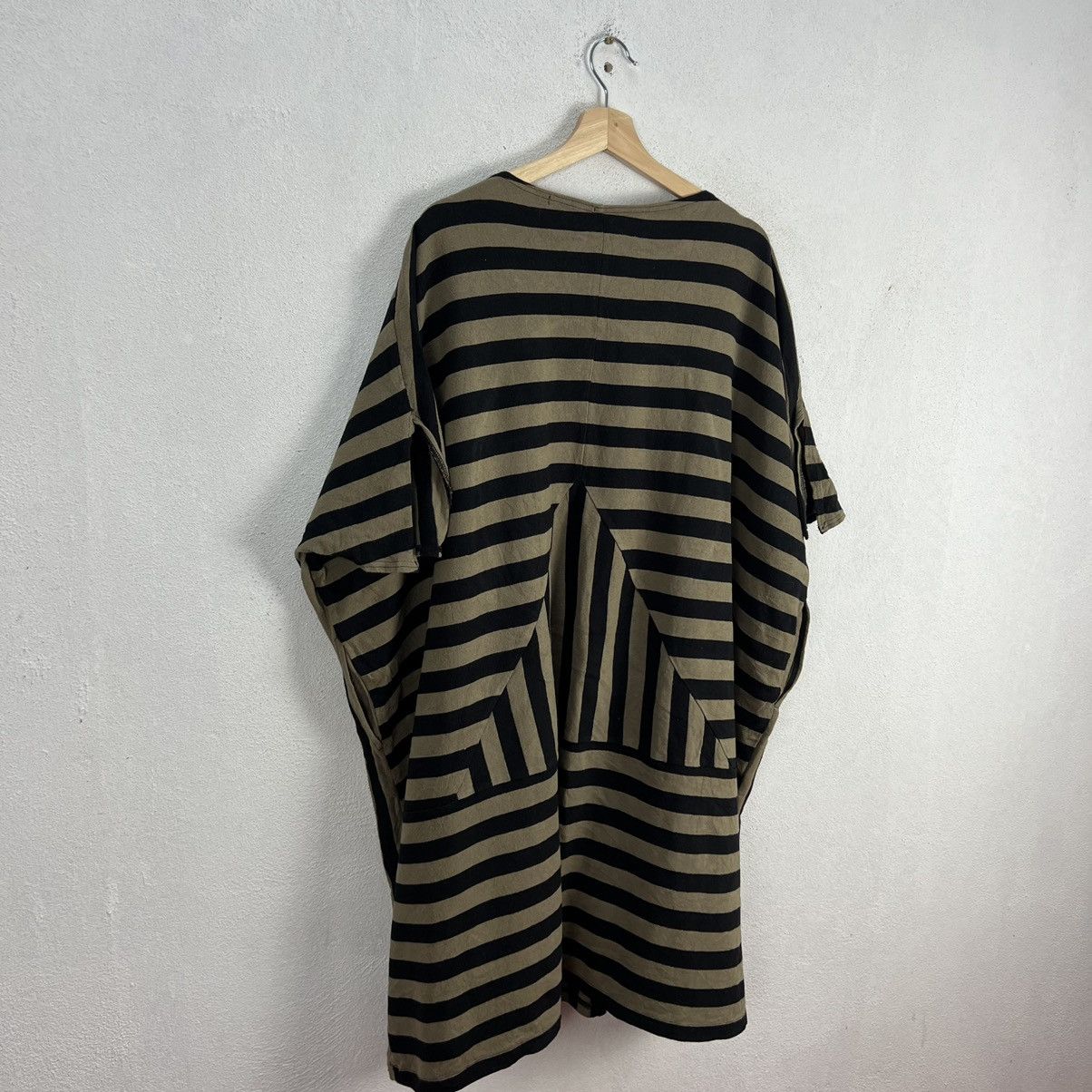 Issey Miyake RARE FRAPBOIS BY ISSEY MIYAKE JAPAN STRIPED OVERSIZED WEAR Size US M / EU 48-50 / 2 - 9 Thumbnail
