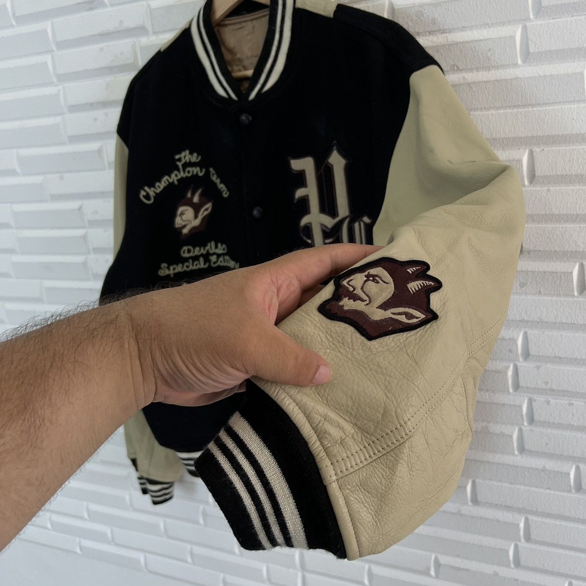 Japanese Brand VINTAGE VARSITY JACKET PAZZO COMPANY DEVILS LEATHER Size US M / EU 48-50 / 2 - 6 Thumbnail