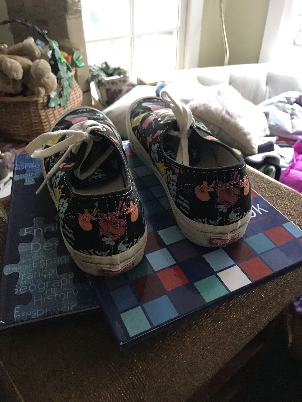 Vans 2018 Vans Authentic "Spongebob 'Aloha Blue'" Size US 10.5 / EU 43-44 - 4 Thumbnail
