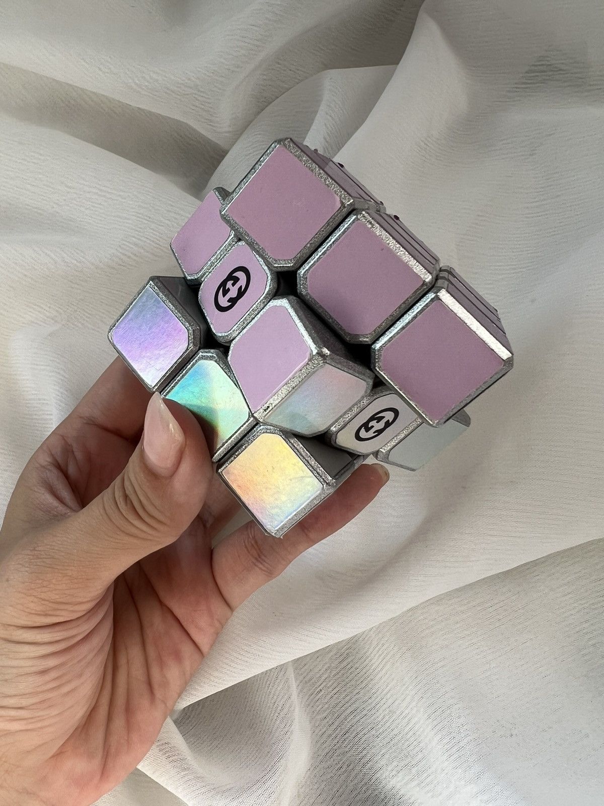 Gucci 🔥 Rare! Luxury Gucci 100th Annivery VIP gift Rubik’s Cube Size ONE SIZE - 7 Thumbnail