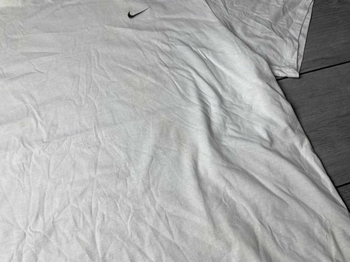 Nike Nike T-shirt vintage swoosh y2k sportswear size XXLARGE Size US XXL / EU 58 / 5 - 7 Thumbnail