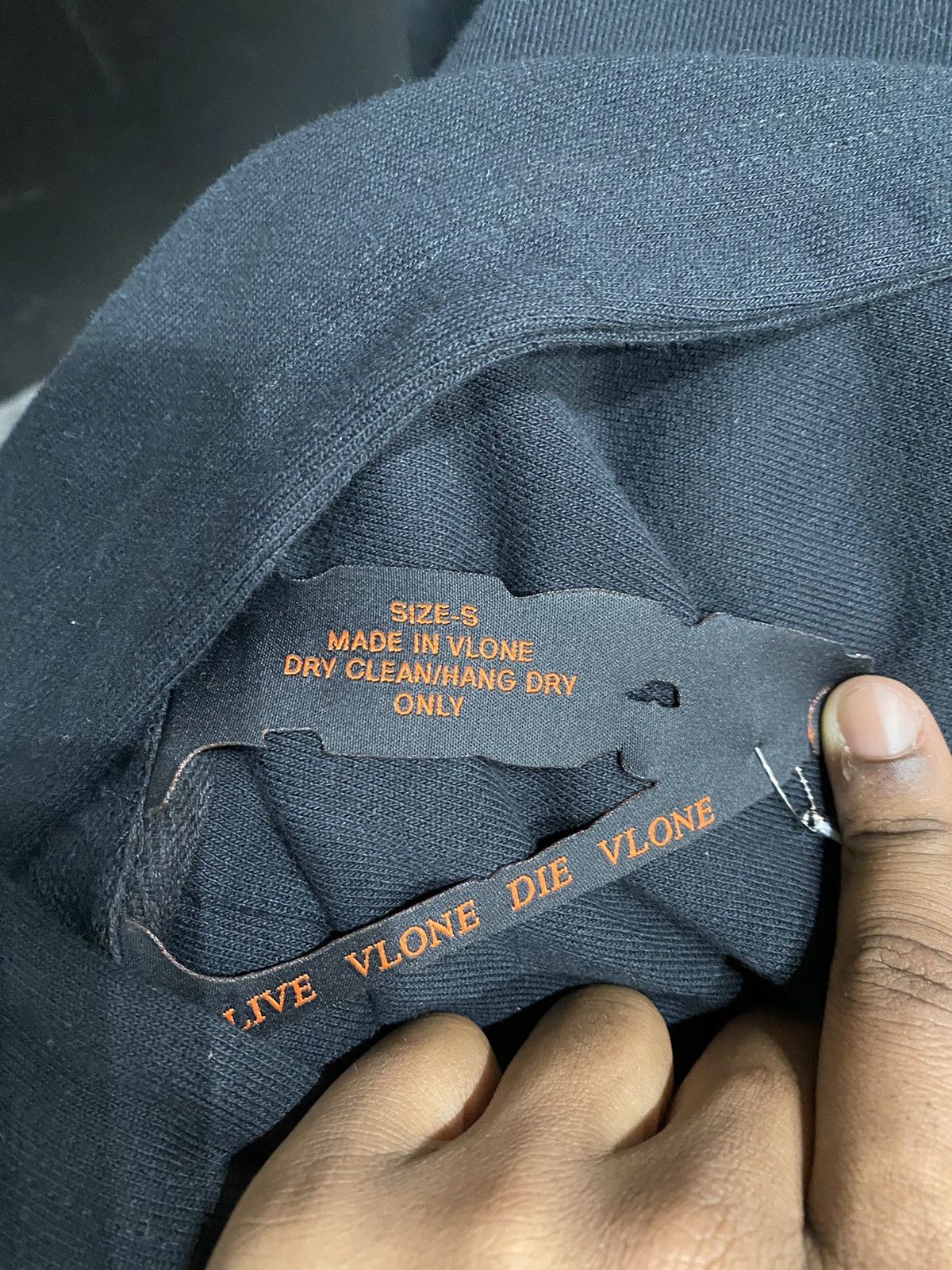 Vlone Vlone Friends Cutting Hoodie Sz S Size US S / EU 44-46 / 1 - 3 Thumbnail