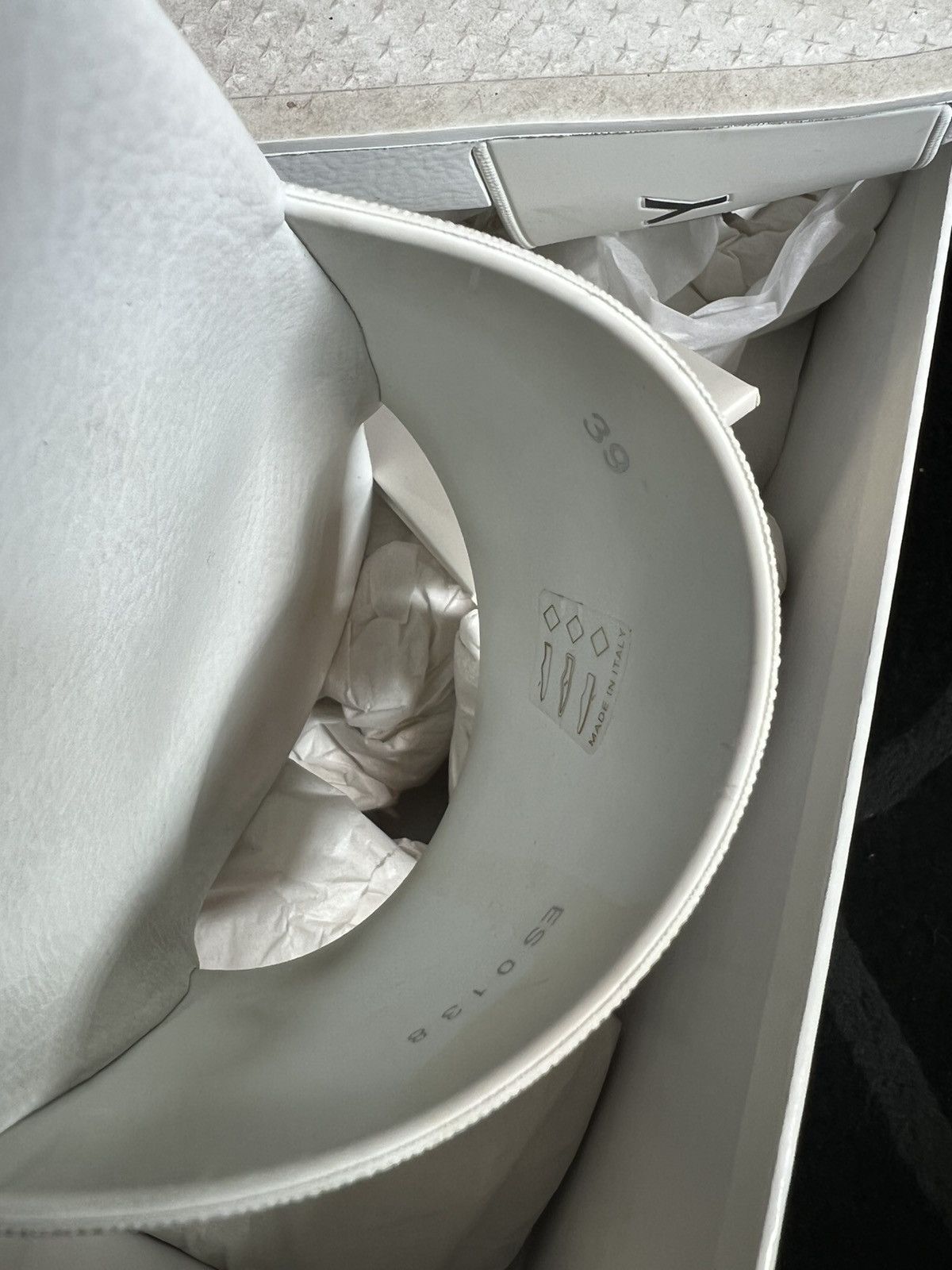 Designer × Givenchy Givenchy Paris White Logo Pool Slide Size US 7 / EU 40 - 8 Thumbnail