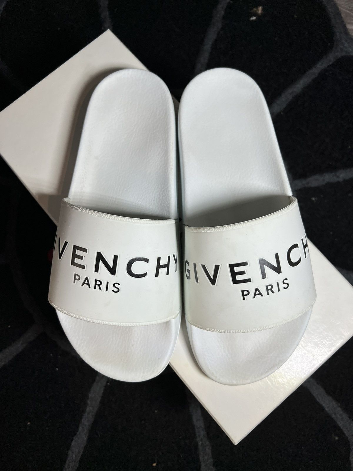 Designer × Givenchy Givenchy Paris White Logo Pool Slide Size US 7 / EU 40 - 1 Thumbnail