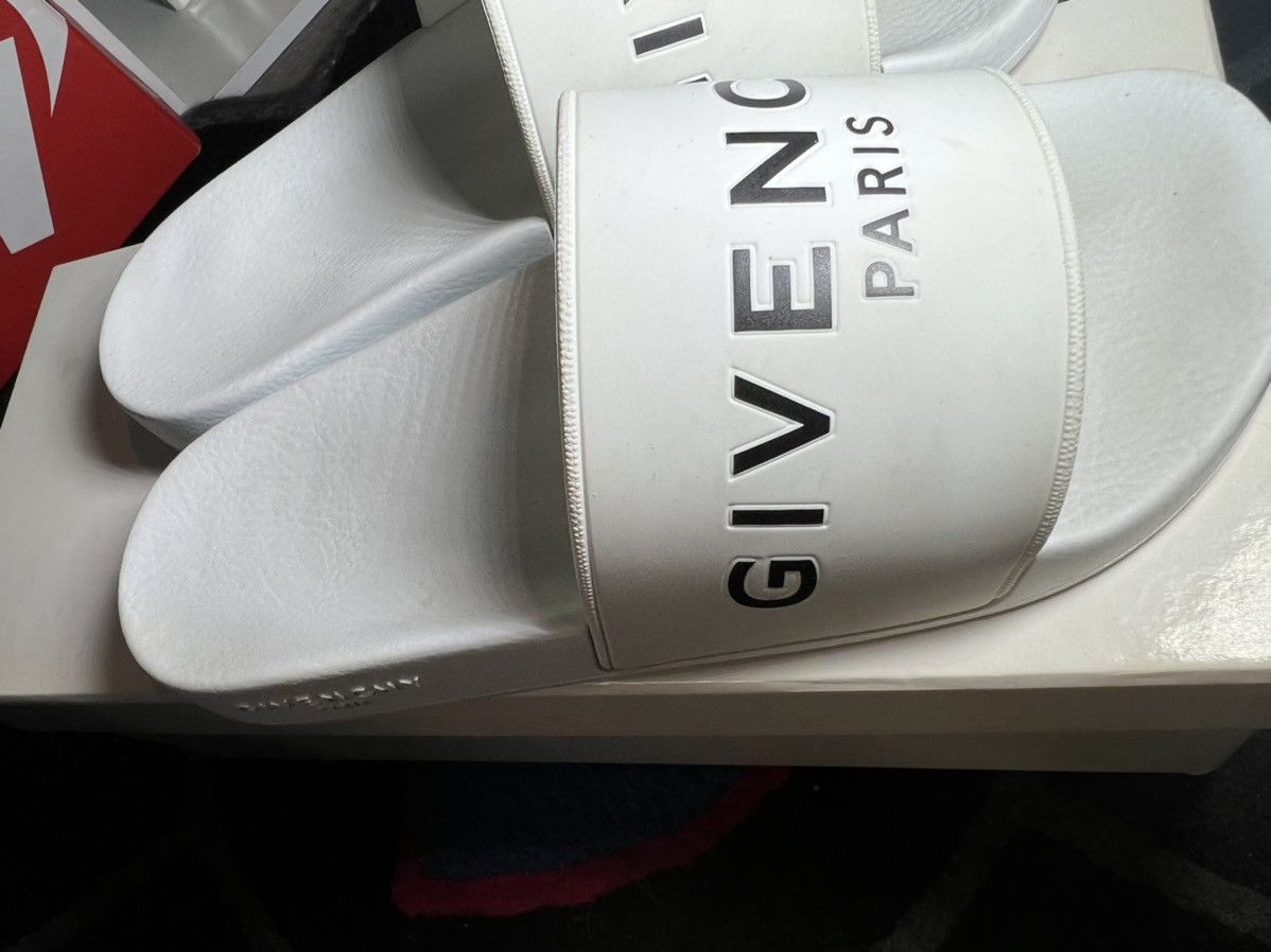 Designer × Givenchy Givenchy Paris White Logo Pool Slide Size US 7 / EU 40 - 5 Thumbnail