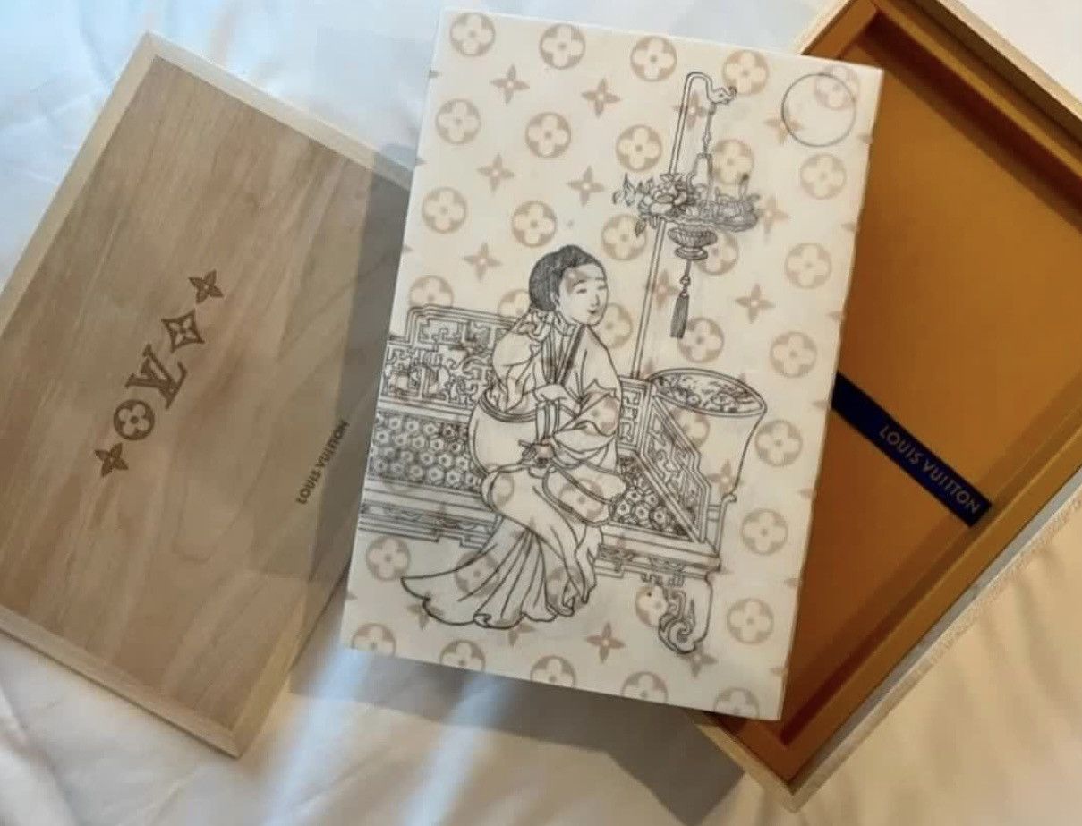 Louis Vuitton 🔥 Rare! Louis Vuitton Chinese Art Painting Set jewelry box Size ONE SIZE - 4 Thumbnail